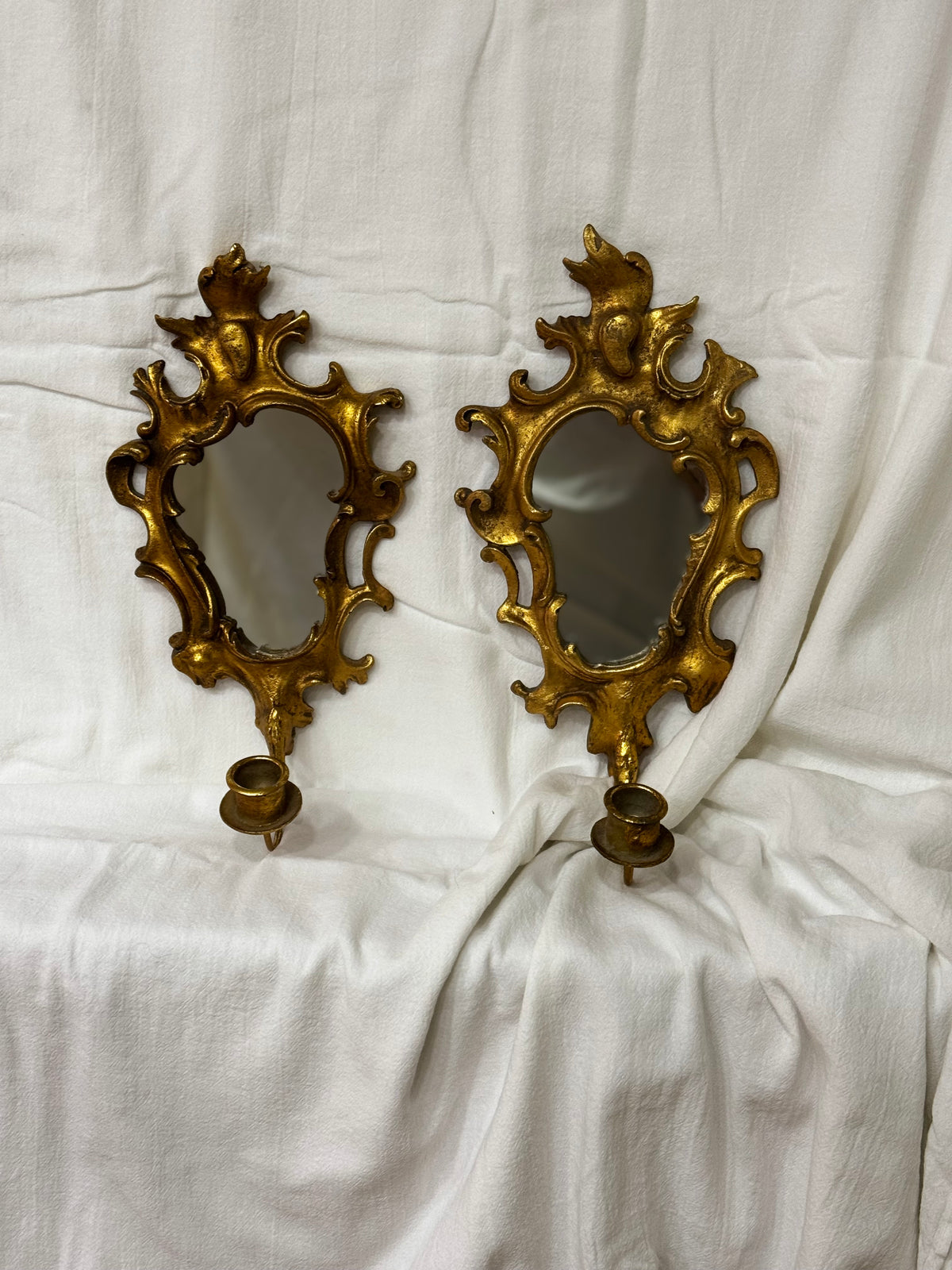 VINTAGE FLORENTINE GILTWOOD MIRROR & CANDLEHOLDER PAIR