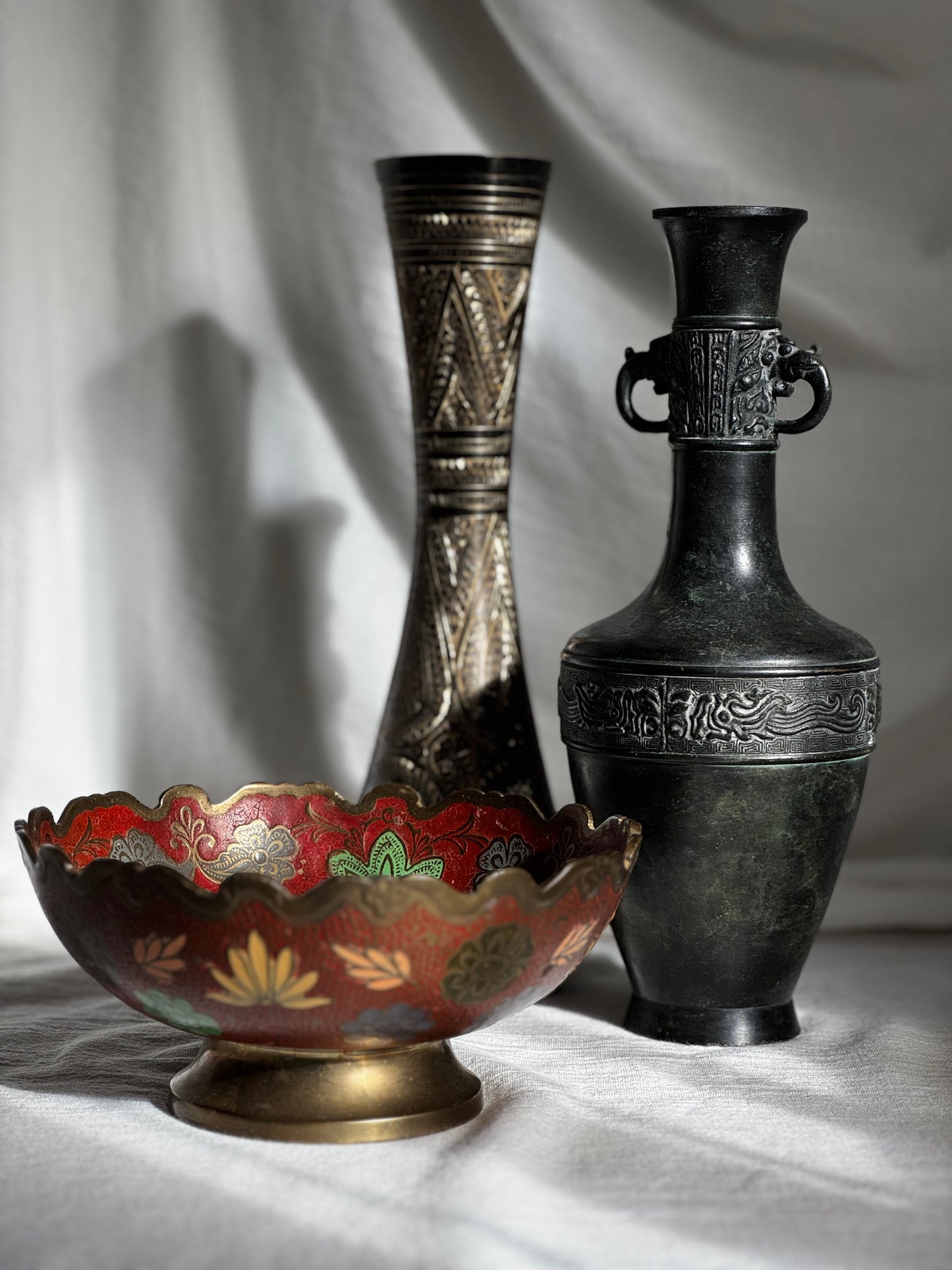 VINTAGE INDIAN BRASS ENAMEL FLOWER BOWL