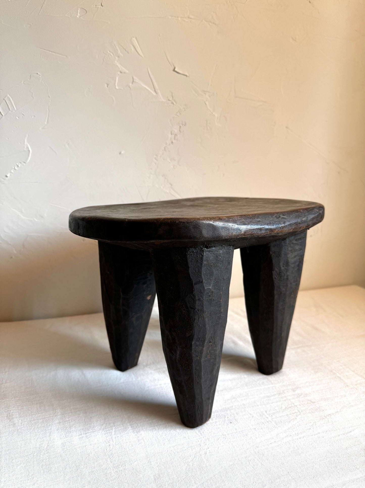 SMALL AFRICAN SENUFO STOOL No4