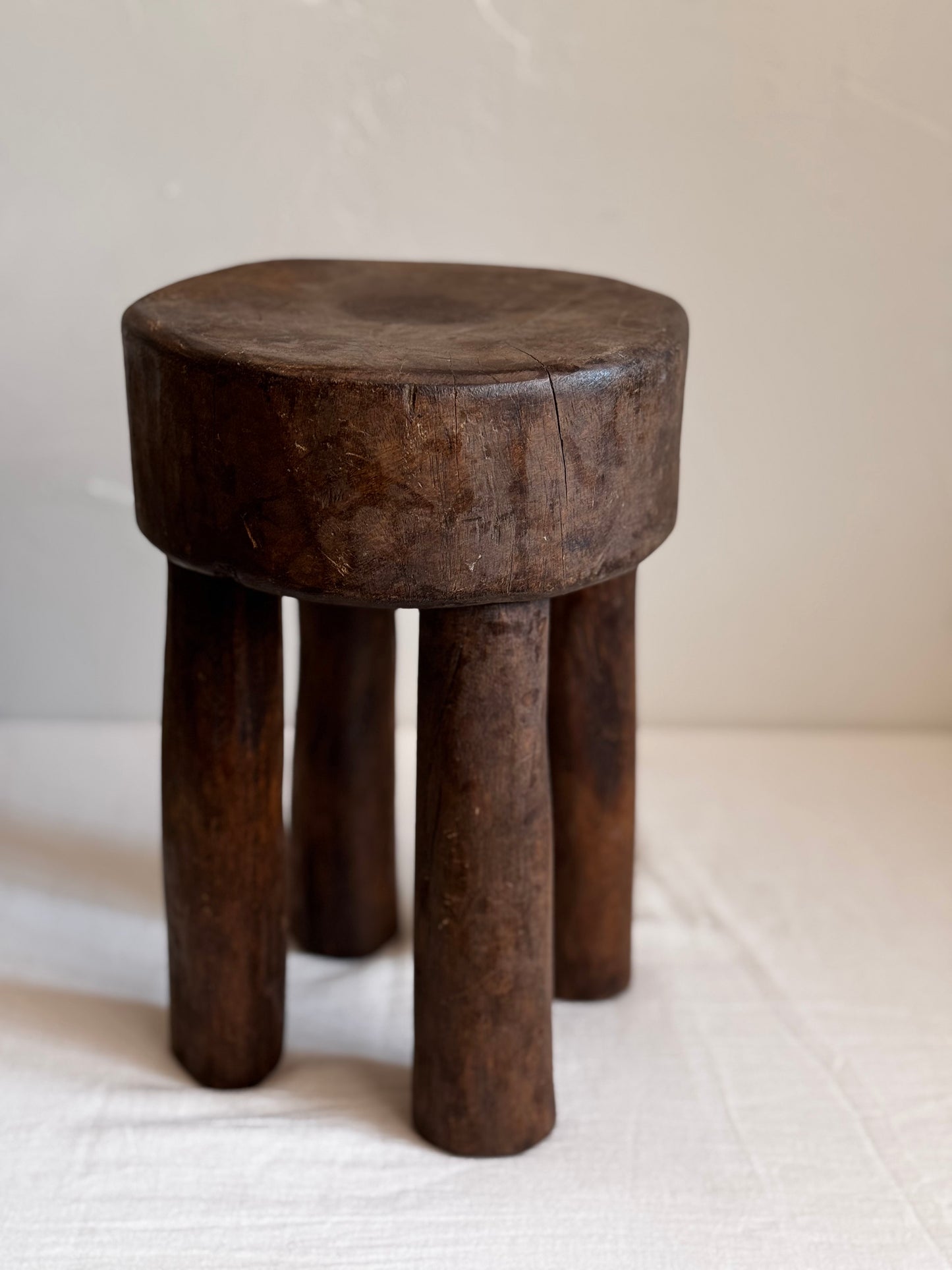 ROUND AFRICAN SENUFO STOOL No2