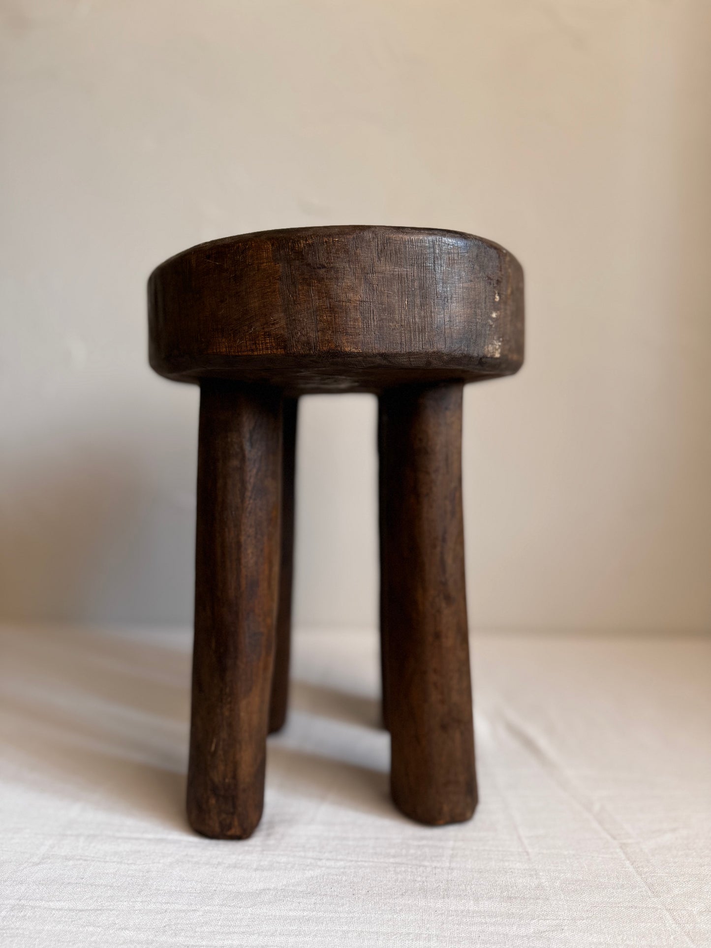 ROUND AFRICAN SENUFO STOOL No3