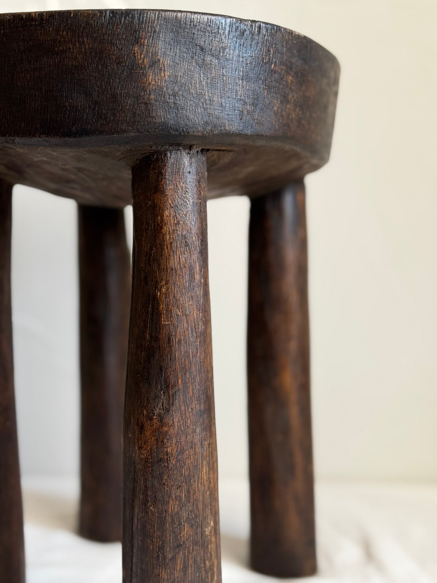 ROUND AFRICAN SENUFO STOOL No4