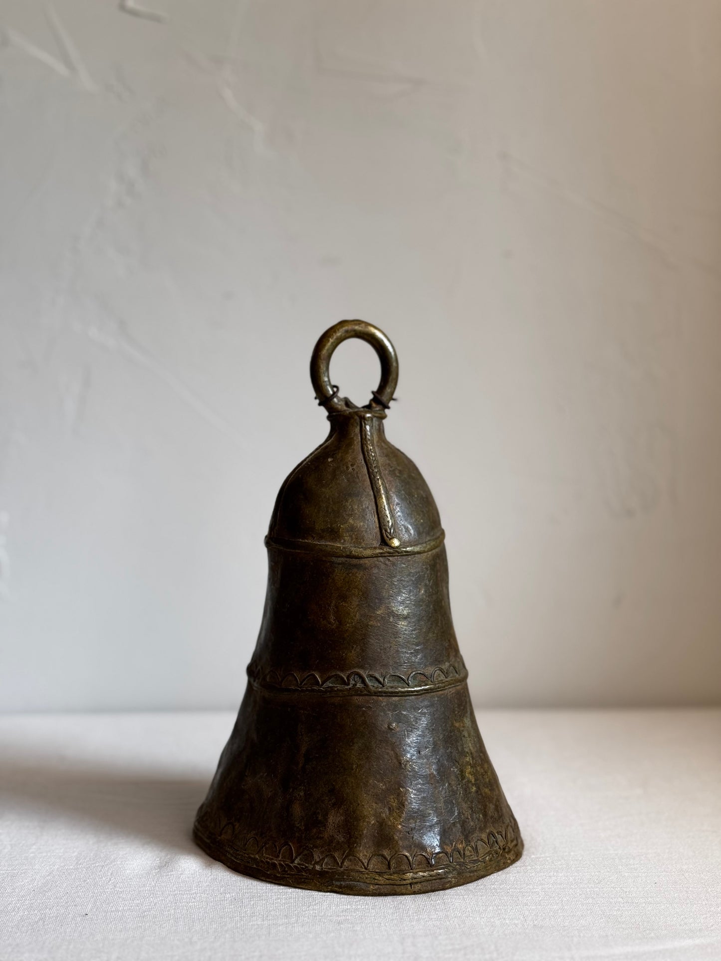 VINTAGE AFRICAN BRASS COW BELL