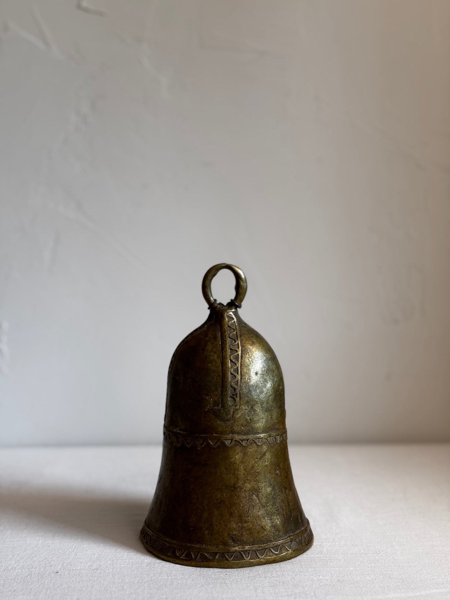 VINTAGE AFRICAN BRASS COW BELL
