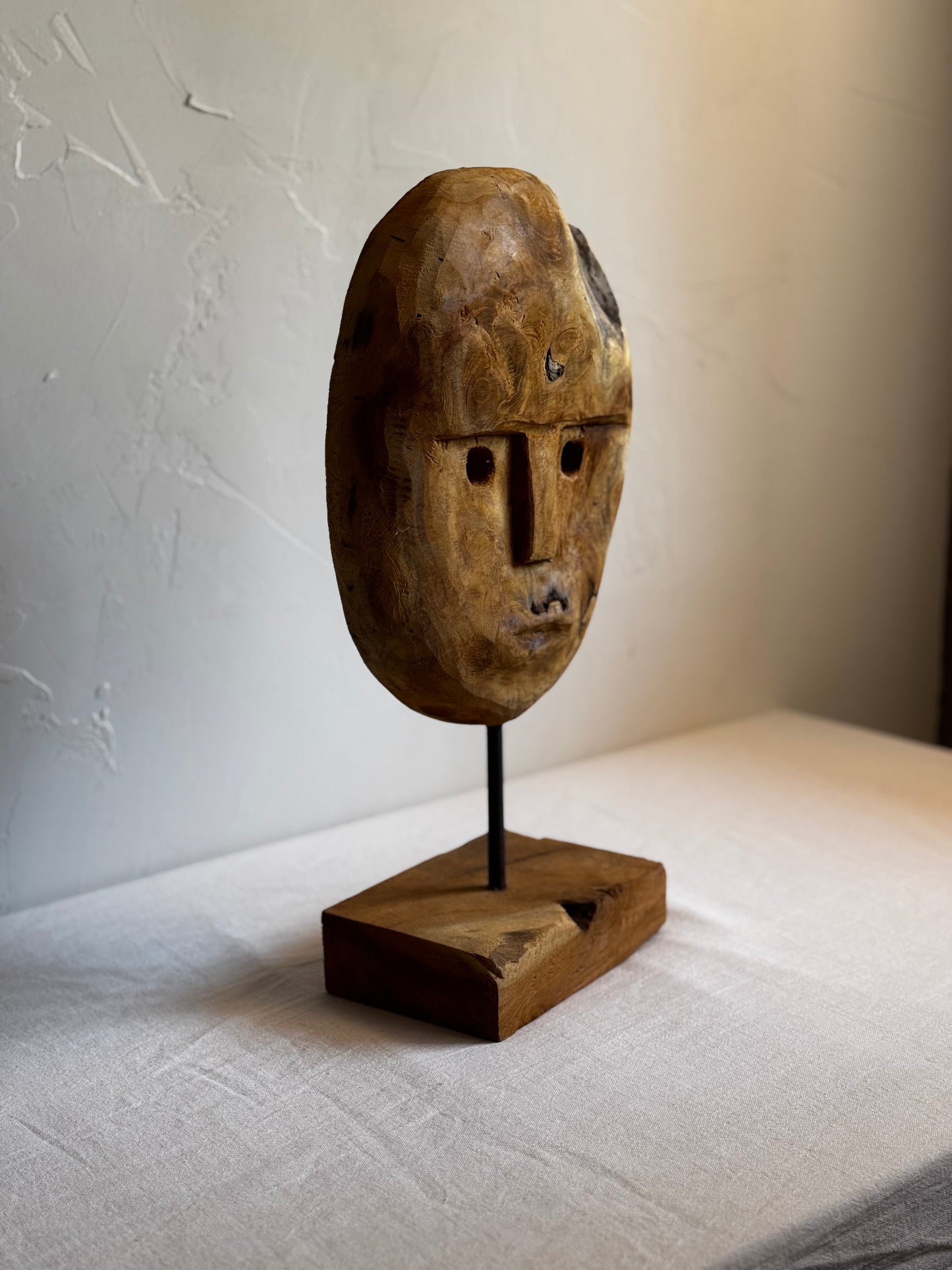 SUMBANESE TEAK MASK SCULPTURE No3