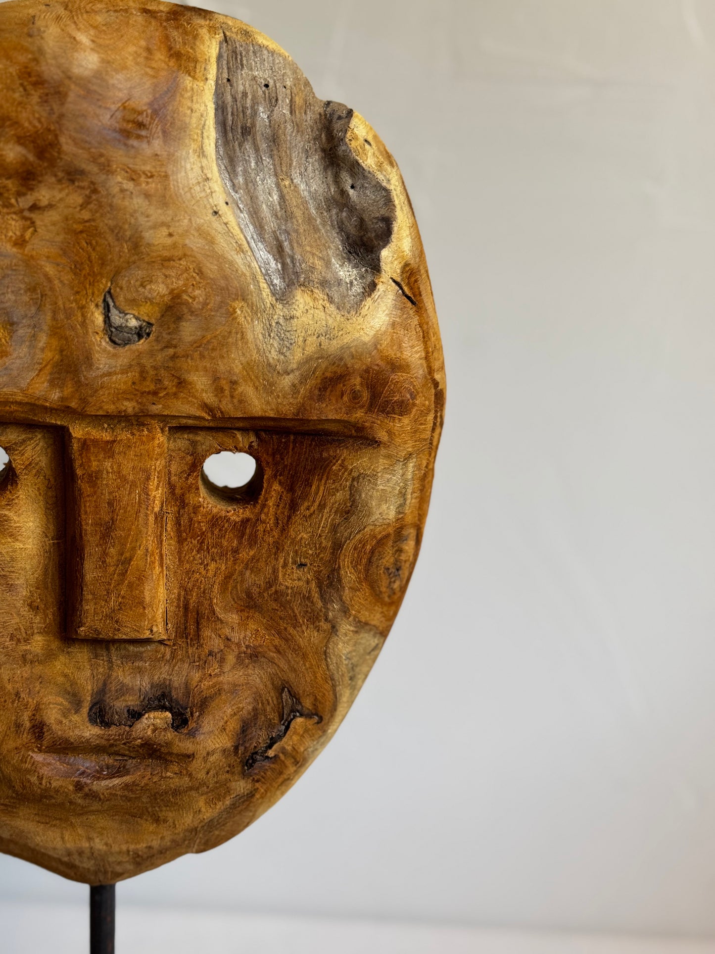SUMBANESE TEAK MASK SCULPTURE No3