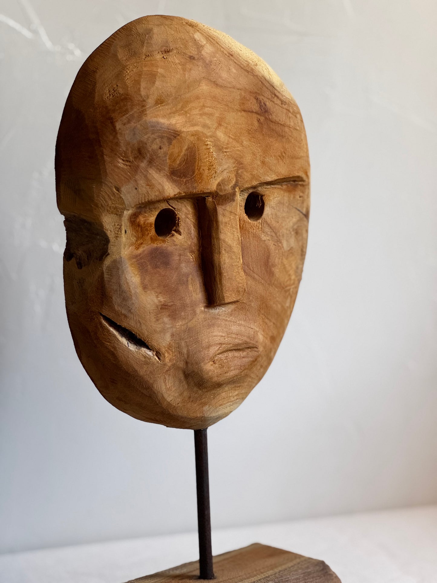 SUMBANESE TEAK MASK SCULPTURE No1