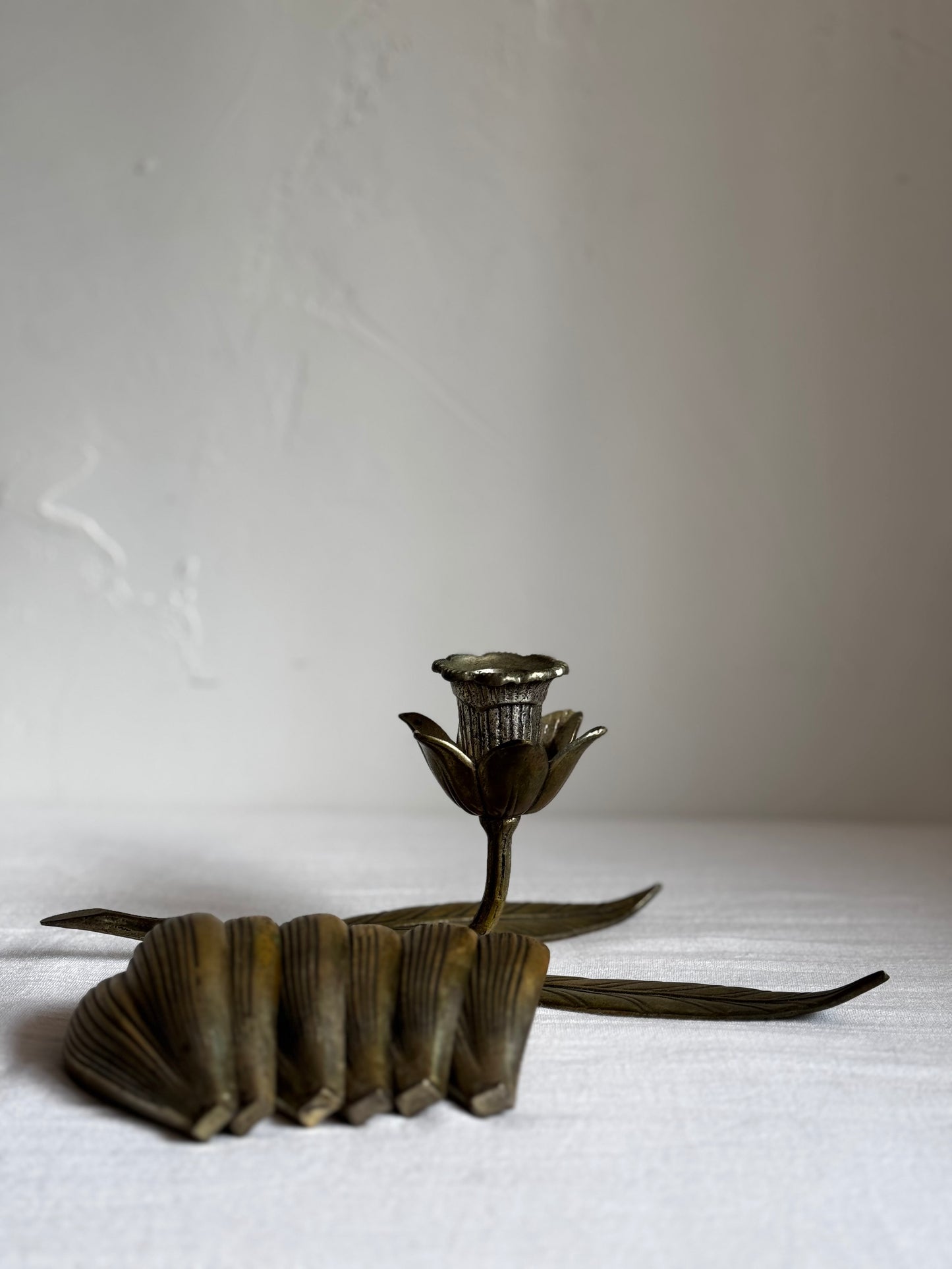 VINTAGE ITALIAN BRASS LOTUS FLOWER CANDLE HOLDER