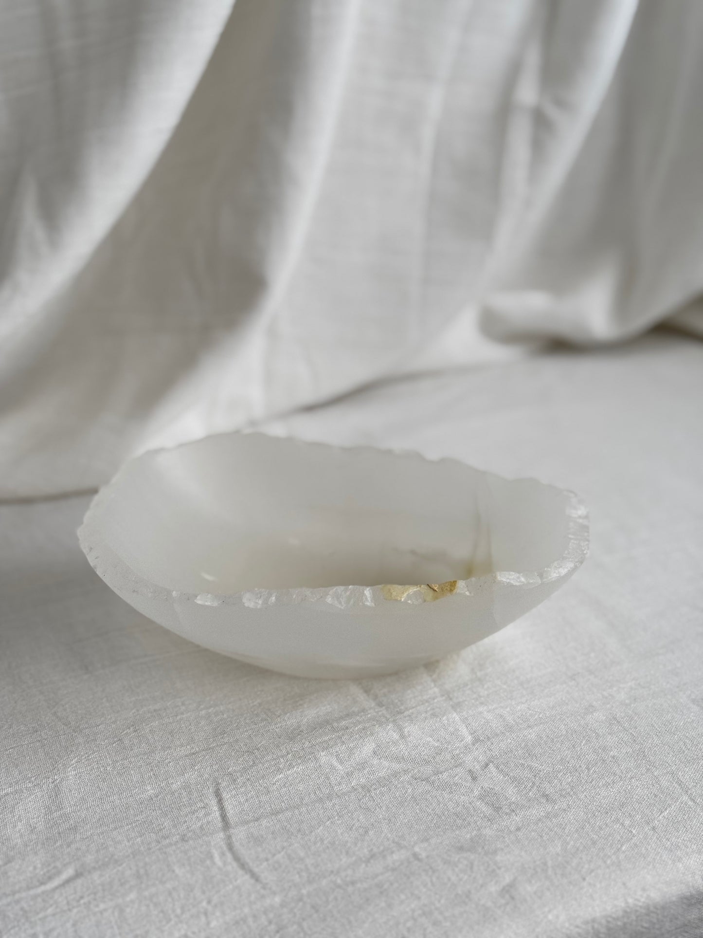 WHITE ONYX STONE BOWL