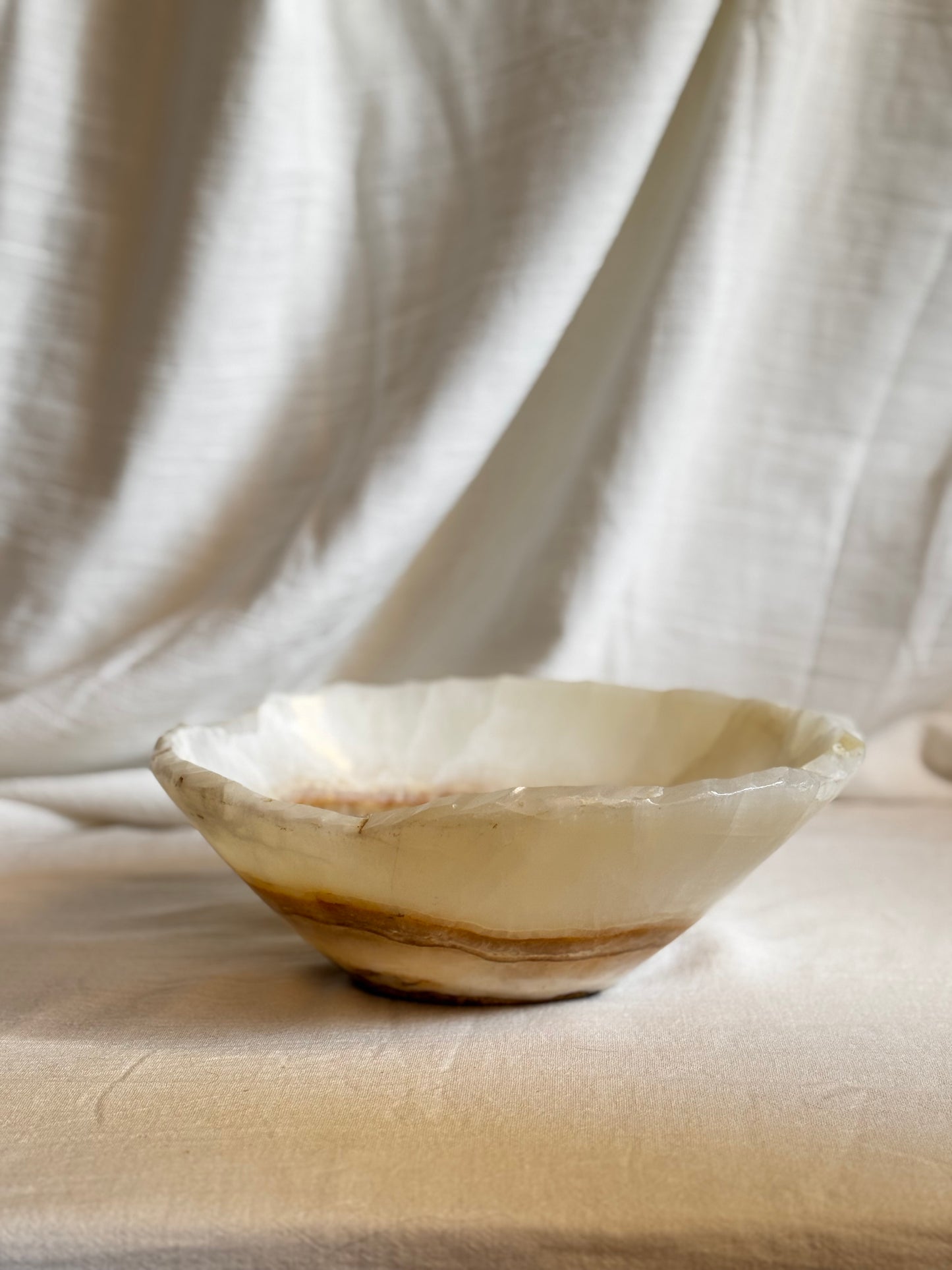 AMBER ONYX BOWL No1
