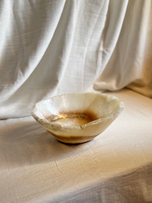 AMBER ONYX BOWL No1