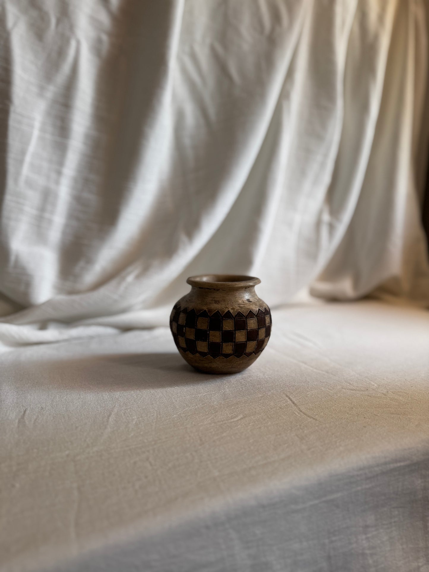 VINTAGE ARGENTINIAN POTTERY VASE