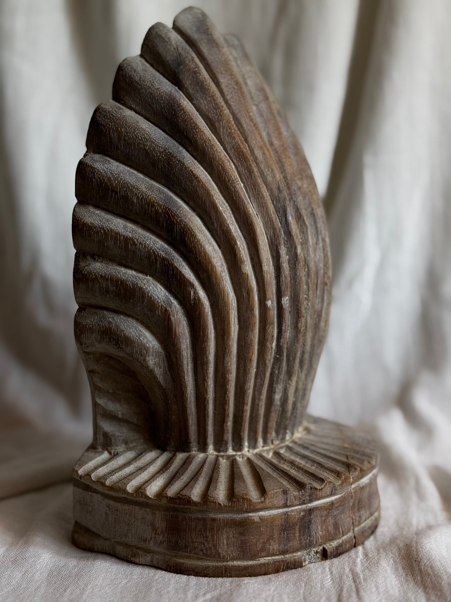 WOODEN SCALLOP SHELL SET