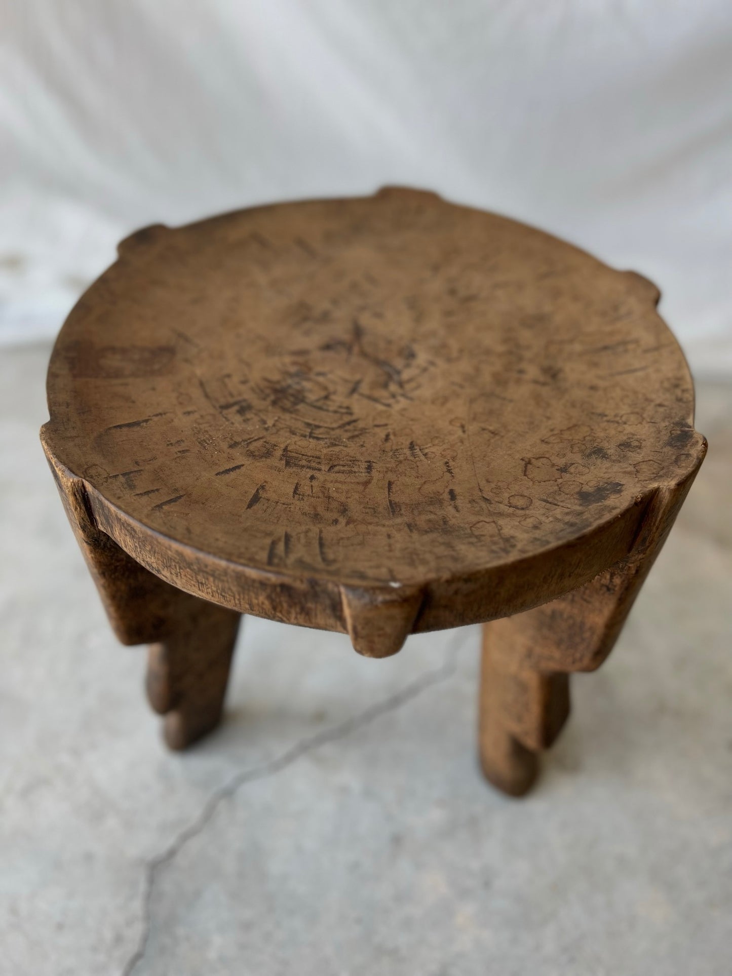 VINTAGE AFRICAN HEHE STOOL No1