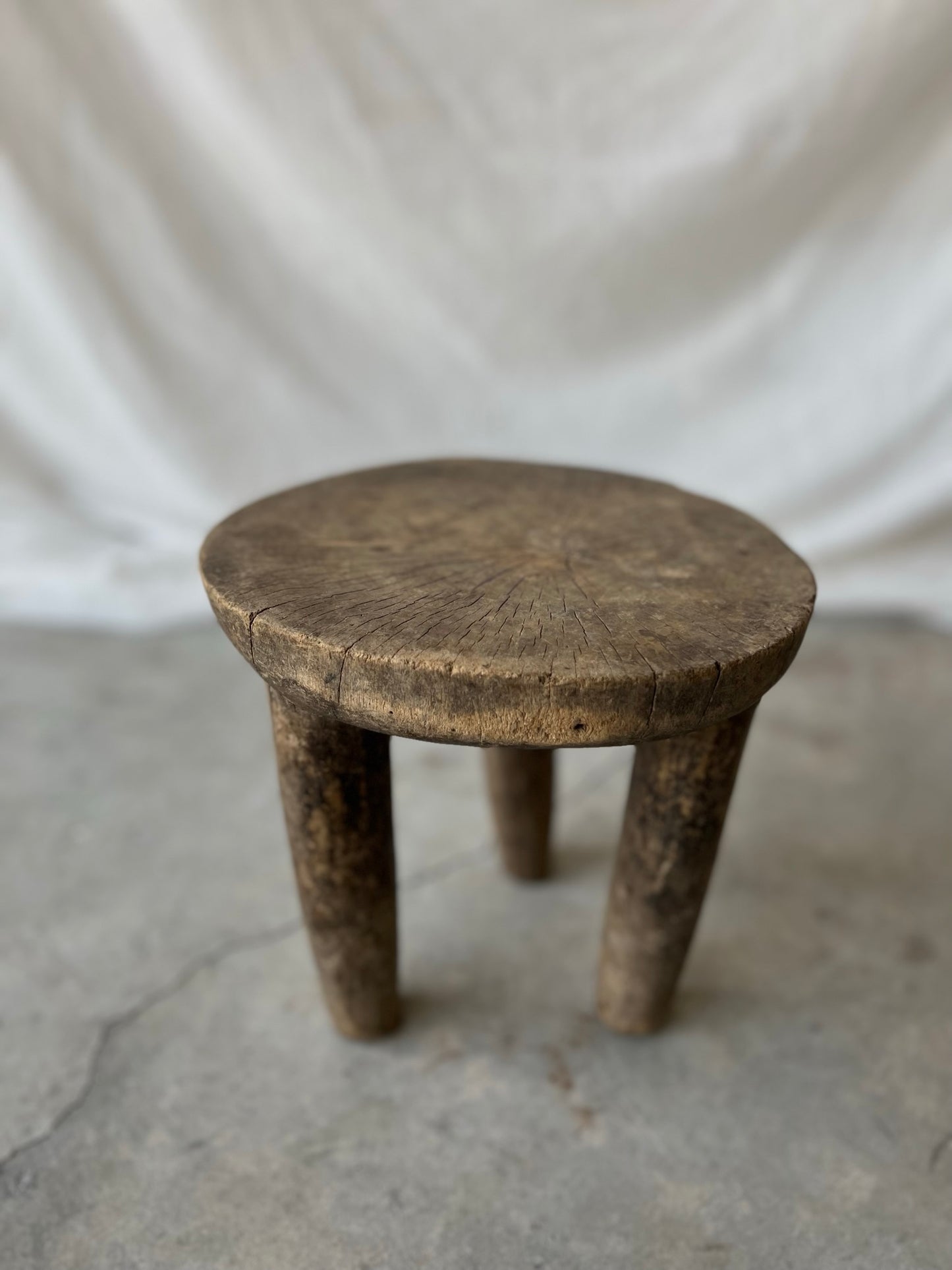 VINTAGE AFRICAN 3-LEG STOOL No1