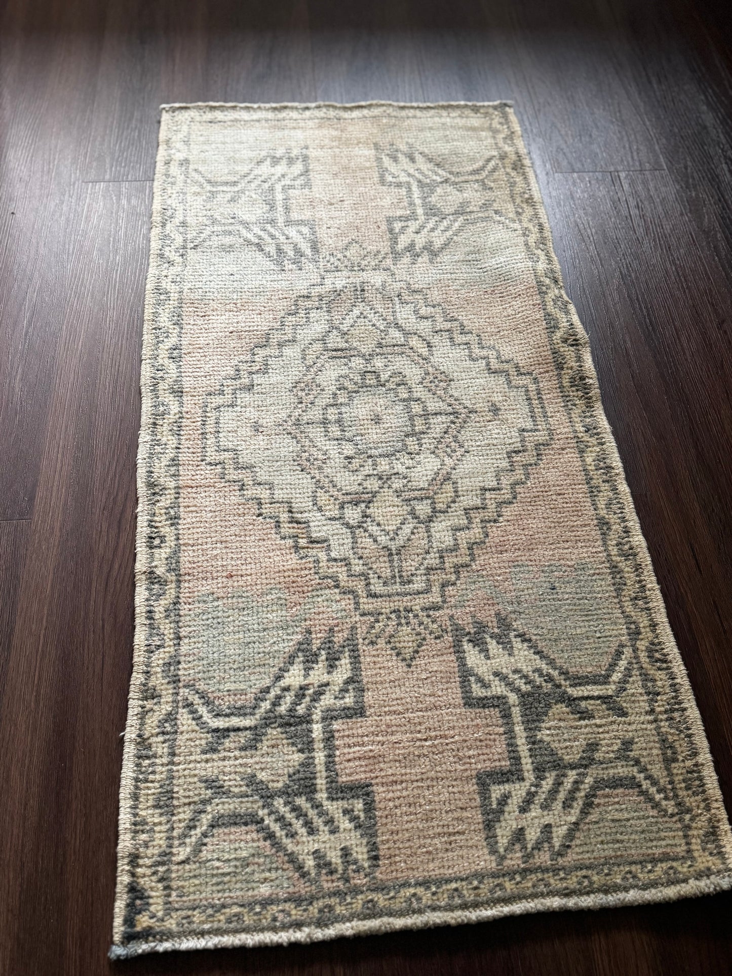 VINTAGE TURKISH MINI RUG - 2x3 WOOL AREA RUG No1