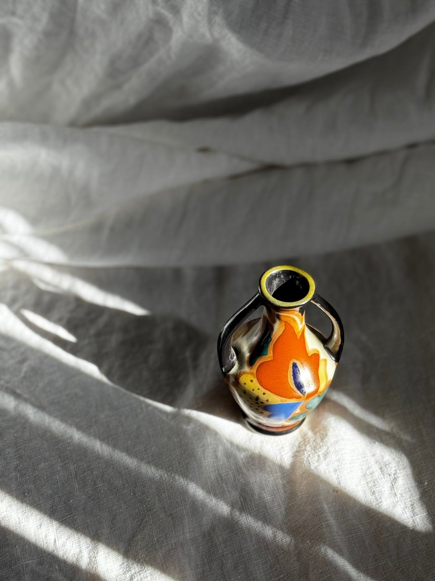 VINTAGE JAPANESE GOUDA POTTERY VASE