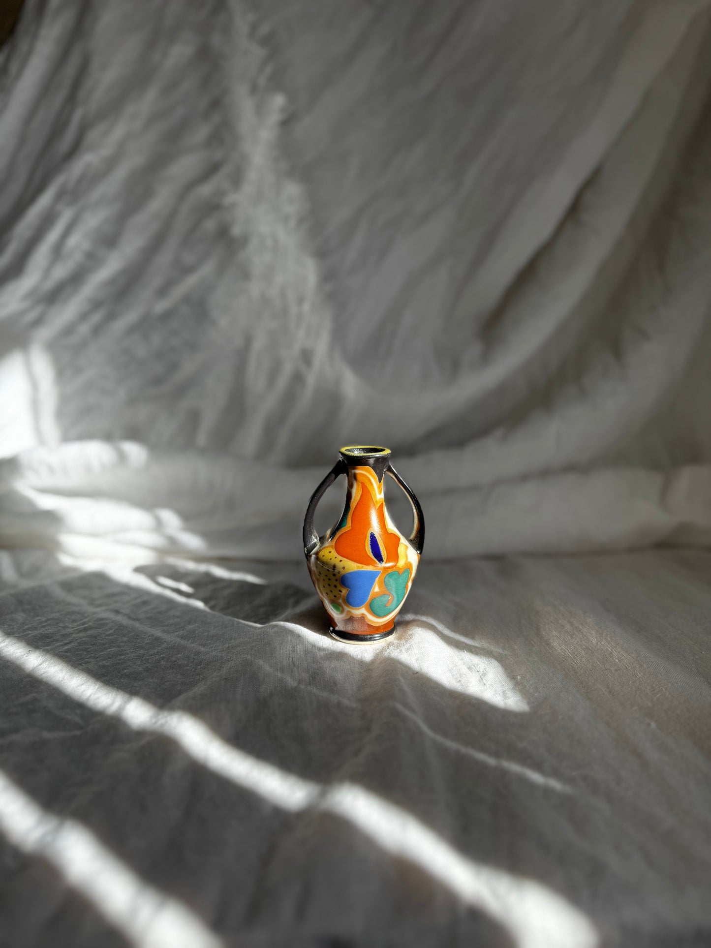 VINTAGE JAPANESE GOUDA POTTERY VASE