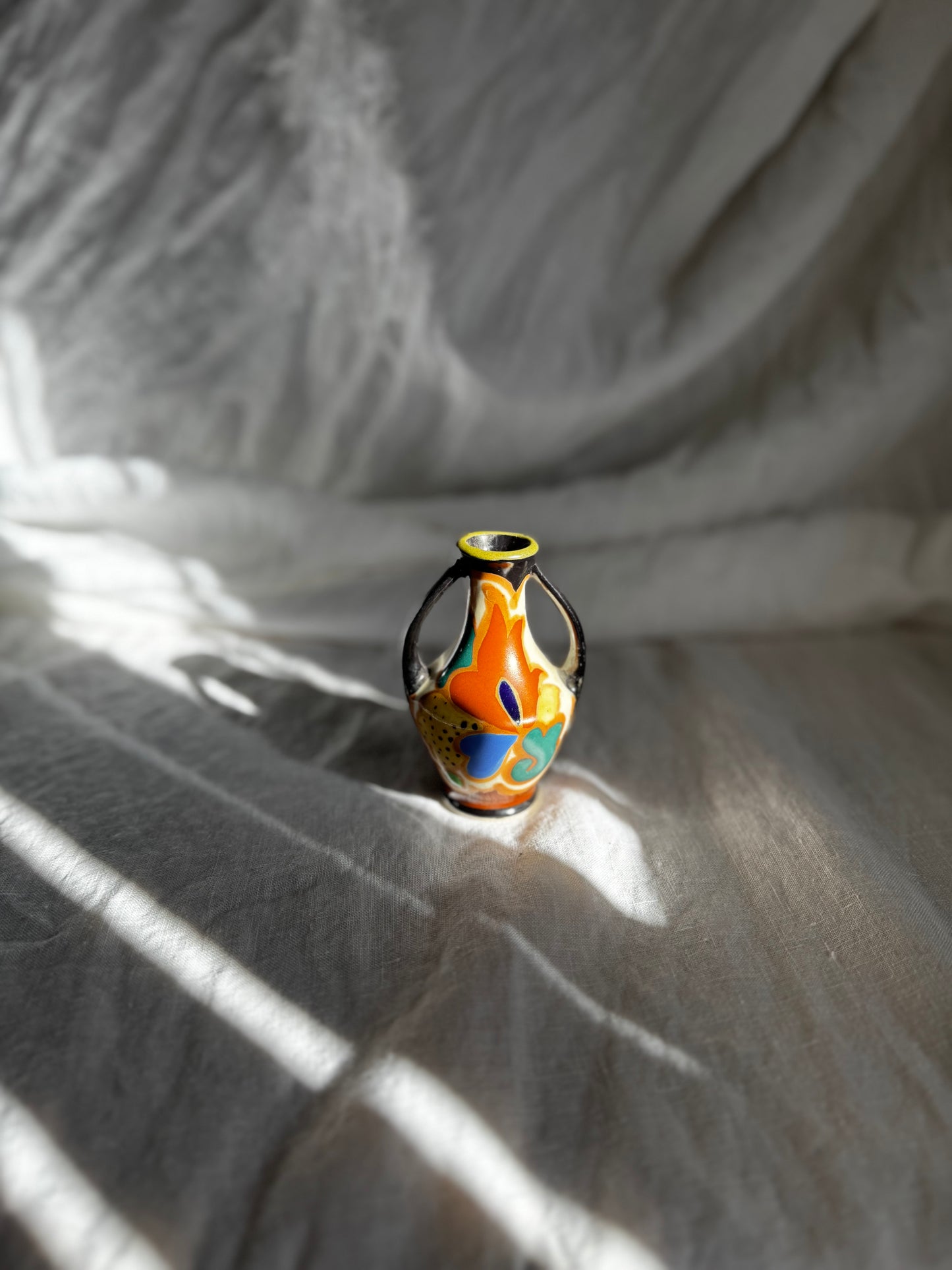 VINTAGE JAPANESE GOUDA POTTERY VASE