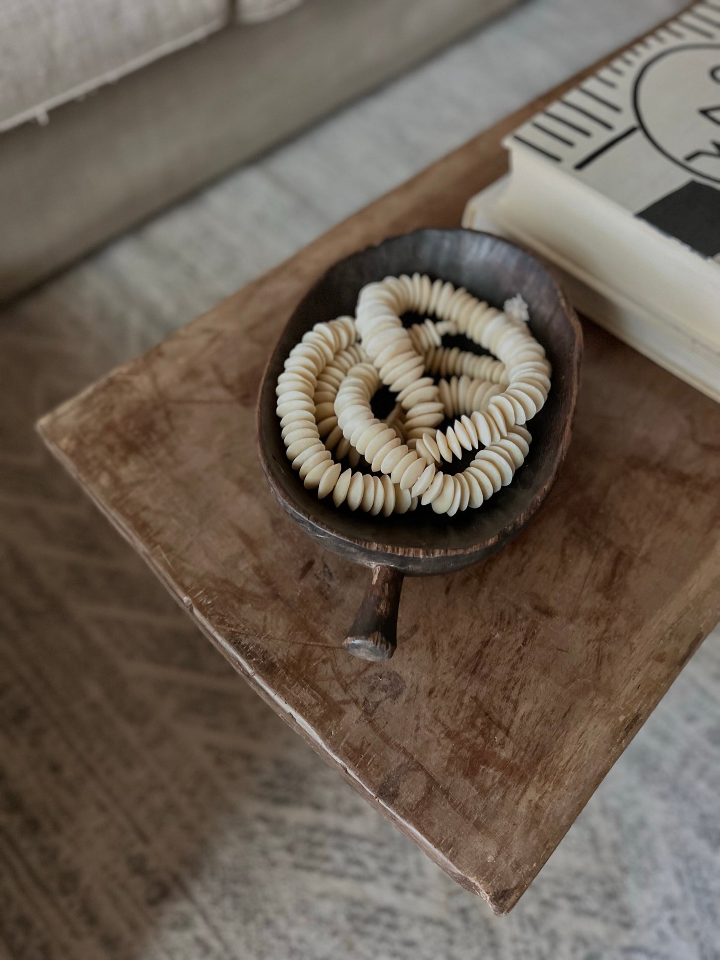 NATURAL SAUCER BONE BEAD