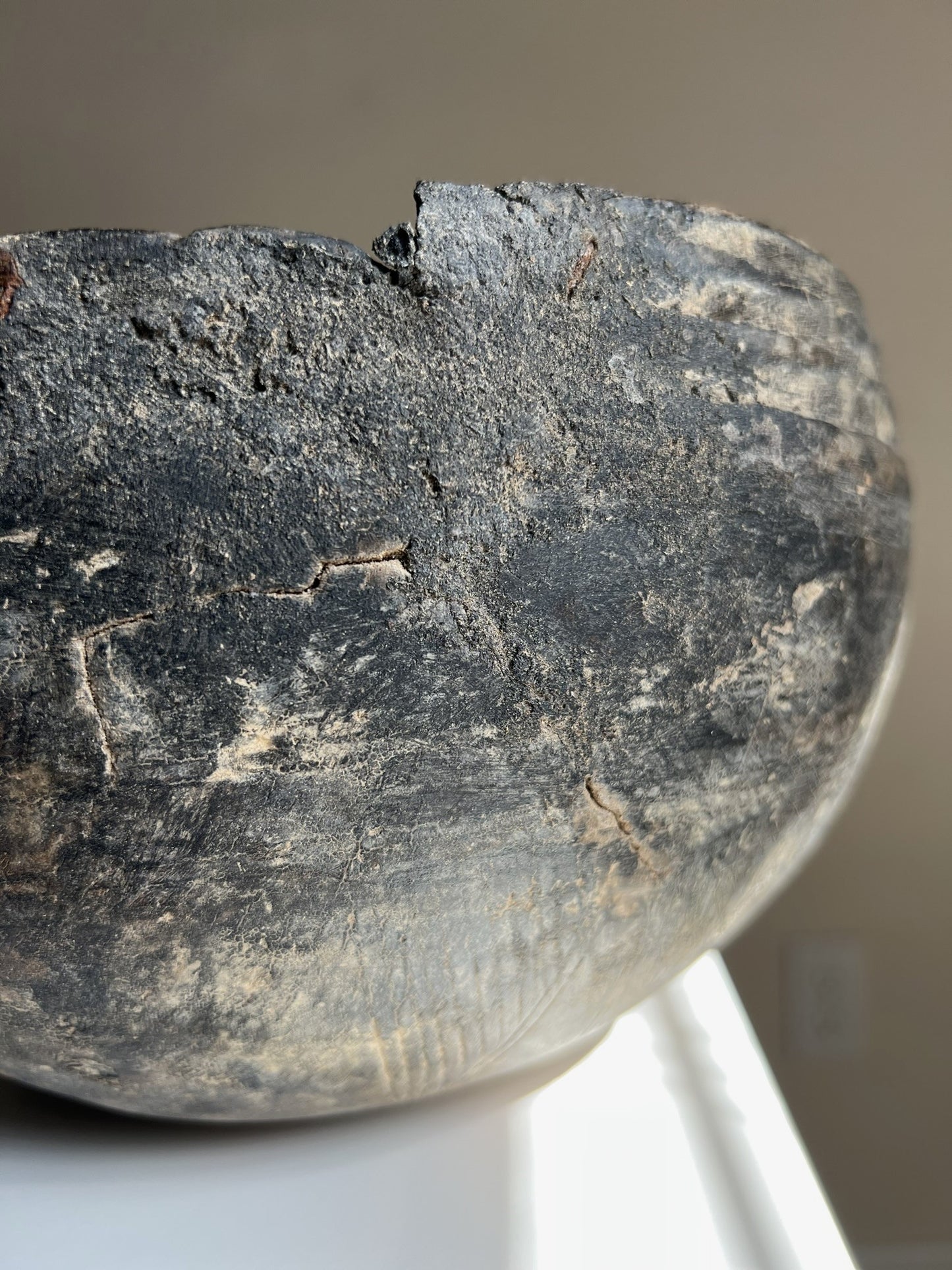 VINTAGE AFRICAN MILK BOWL Exclusive