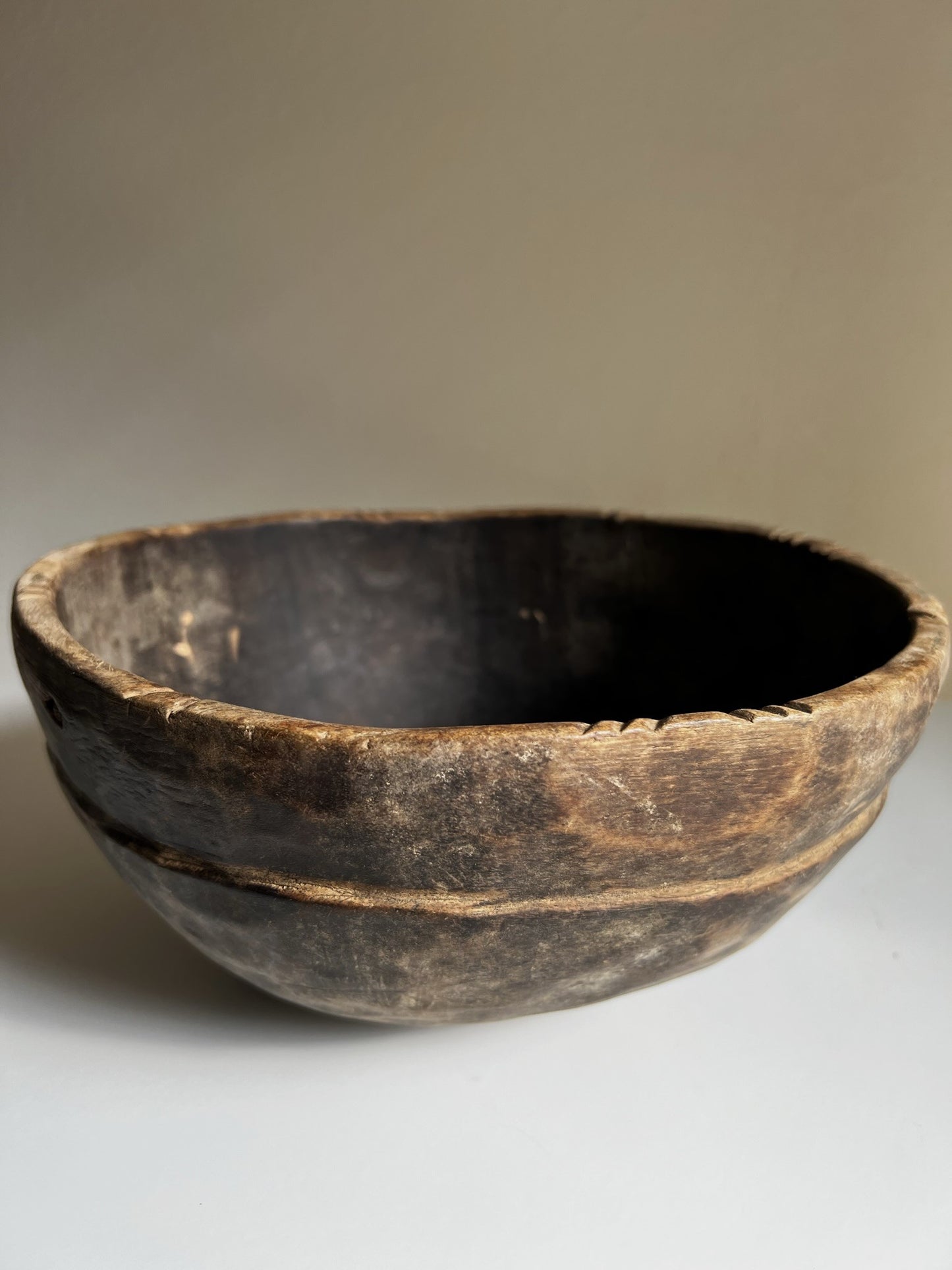 VINTAGE AFRICAN MILK BOWL No2