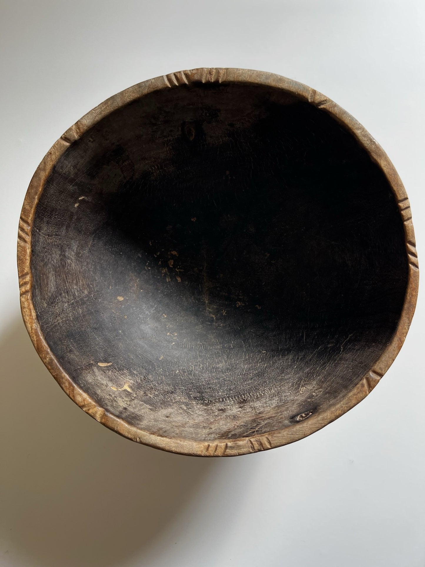 VINTAGE AFRICAN MILK BOWL No2