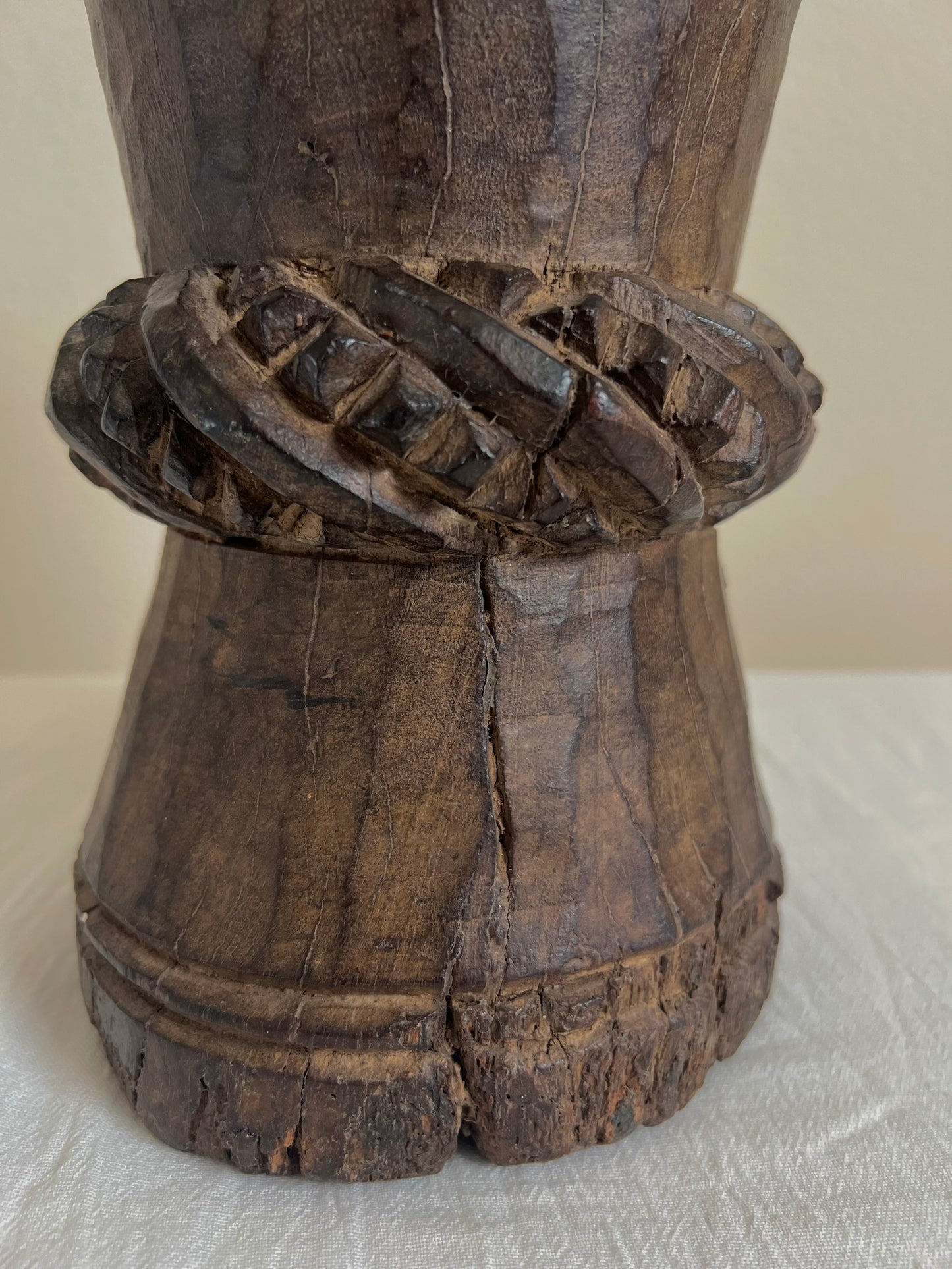 VINTAGE WOODEN INDIAN MORTAR No2