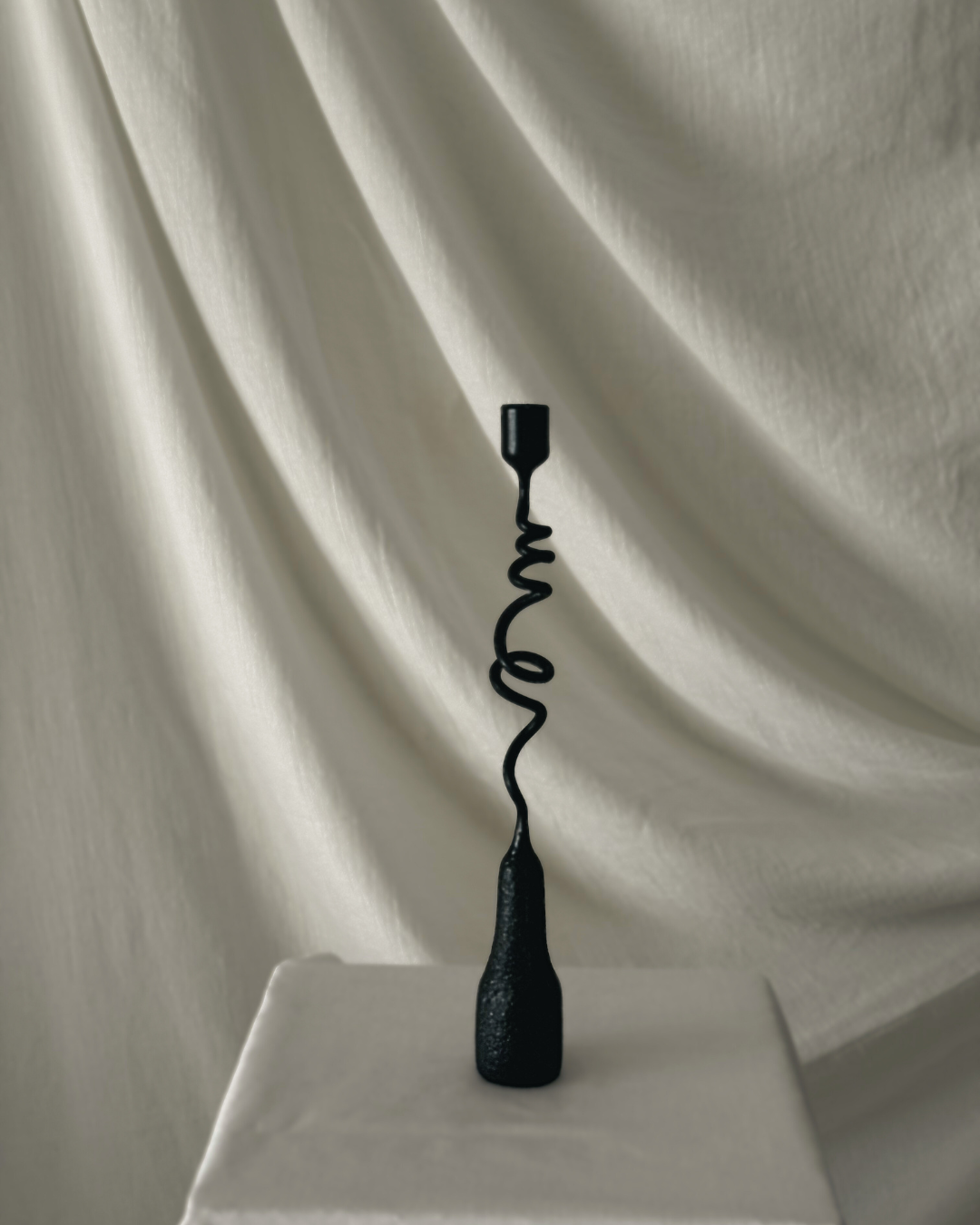 KIN IRON CANDLESTICK