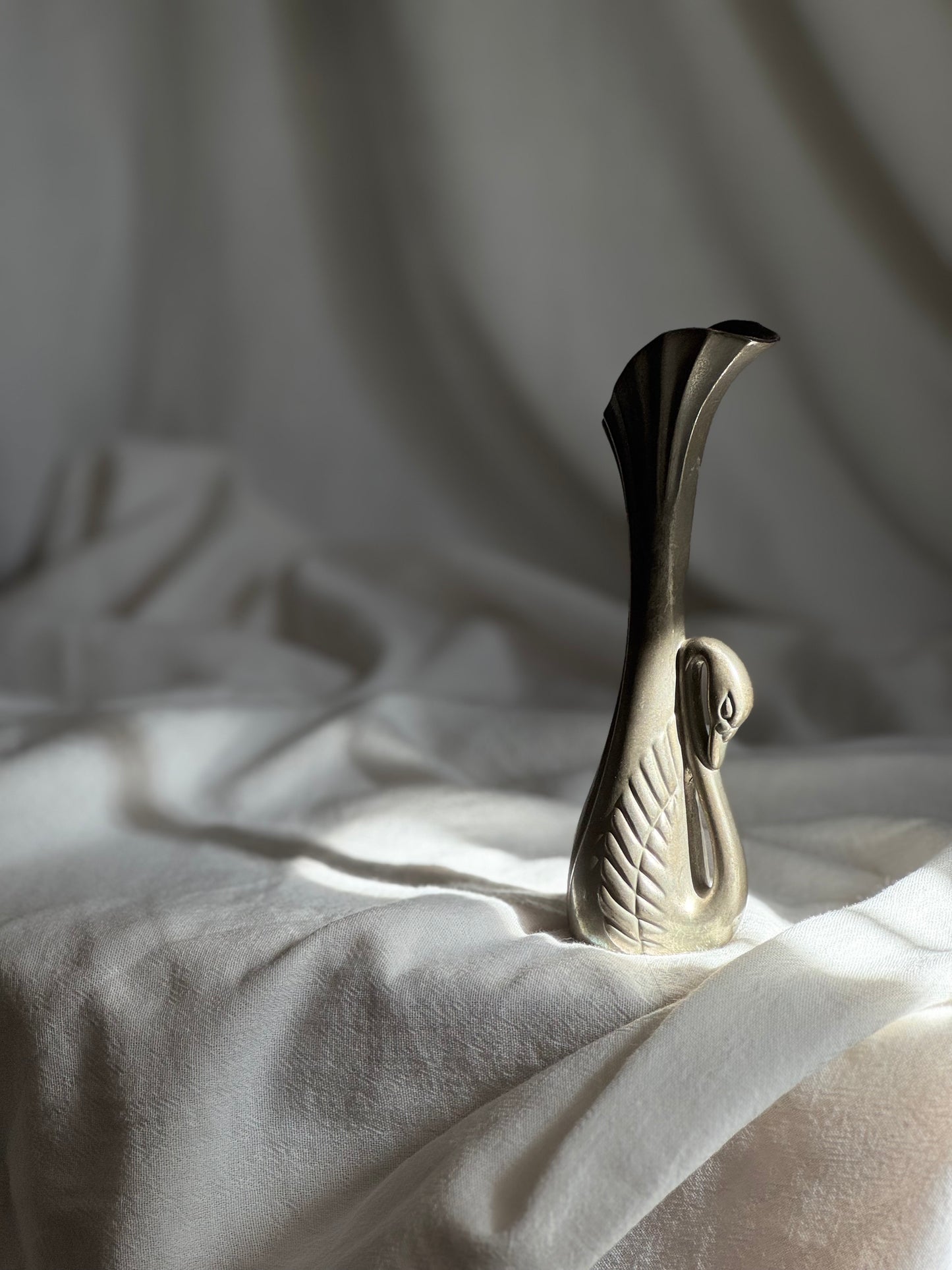 VINTAGE SILVER-PLATED SWAN BUD VASE
