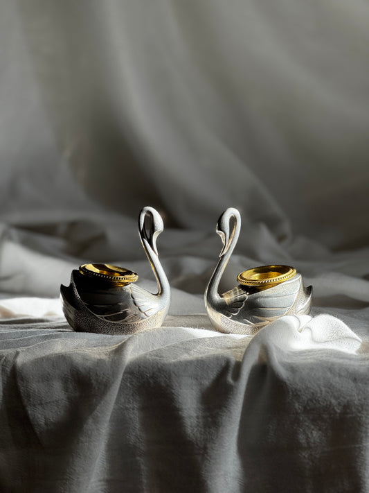 VINTAGE METAL SWAN CANDLESTICK