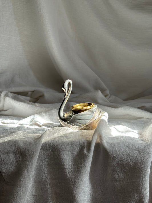 VINTAGE METAL SWAN CANDLESTICK