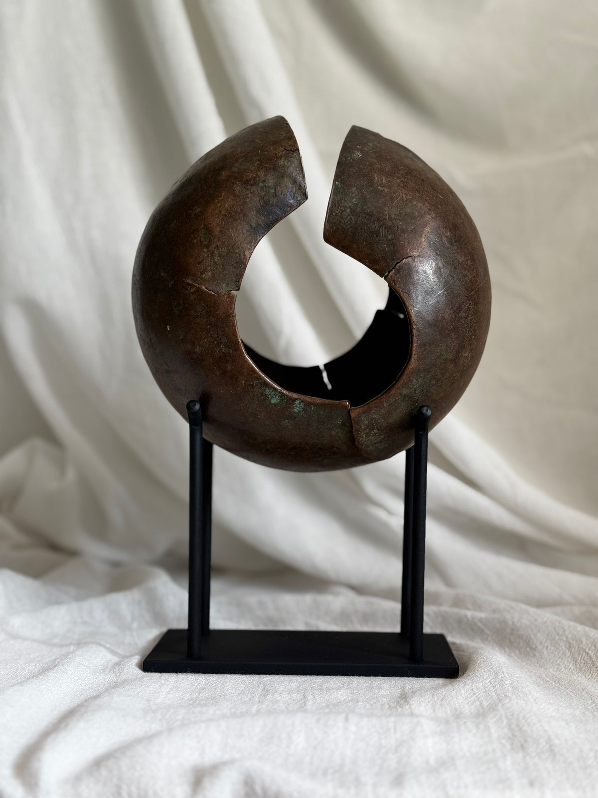 ANTIQUE AFRICAN MBOLE COPPER ANKLET CURRENCY ON STAND
