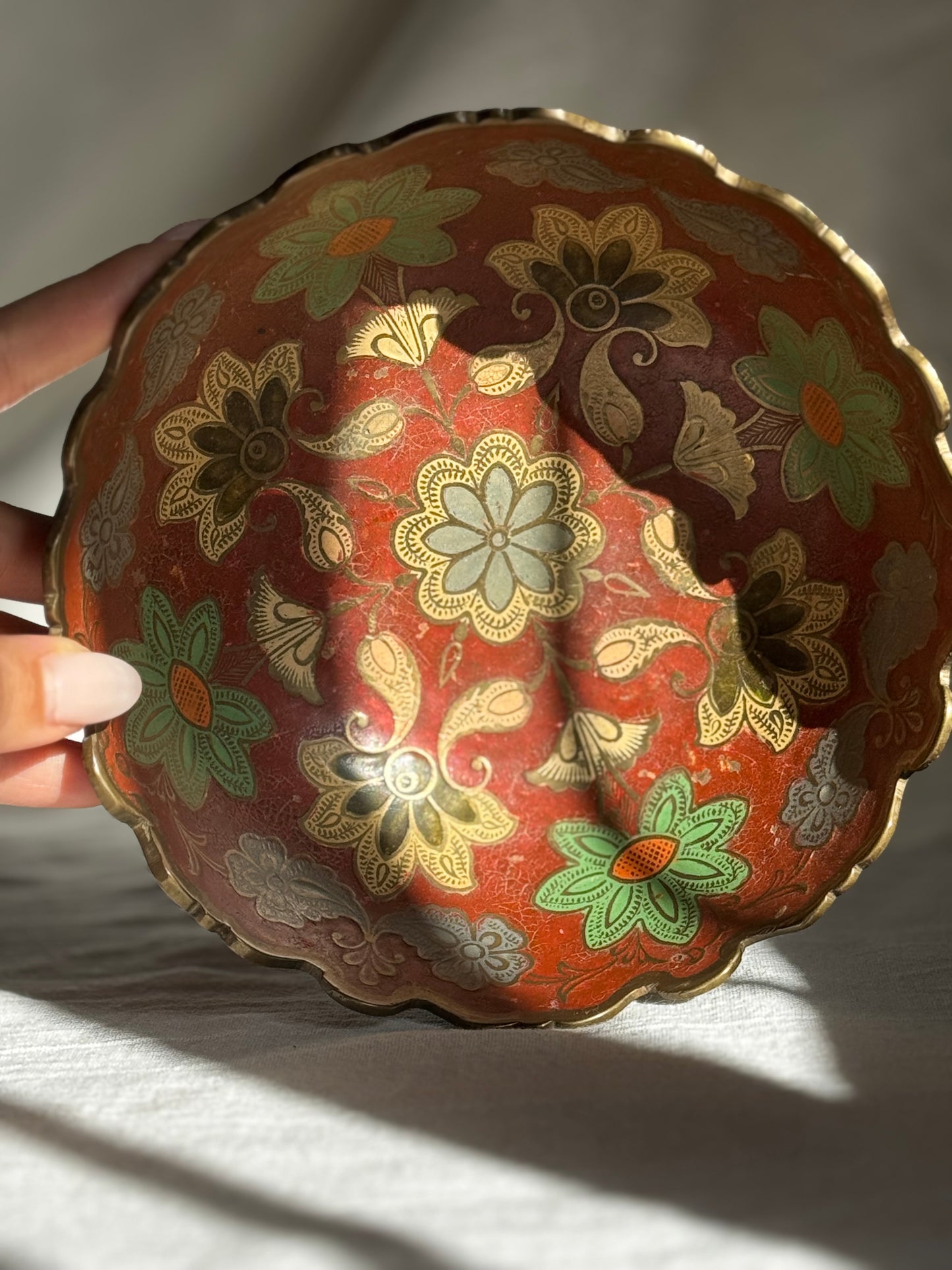 VINTAGE INDIAN BRASS ENAMEL FLOWER BOWL