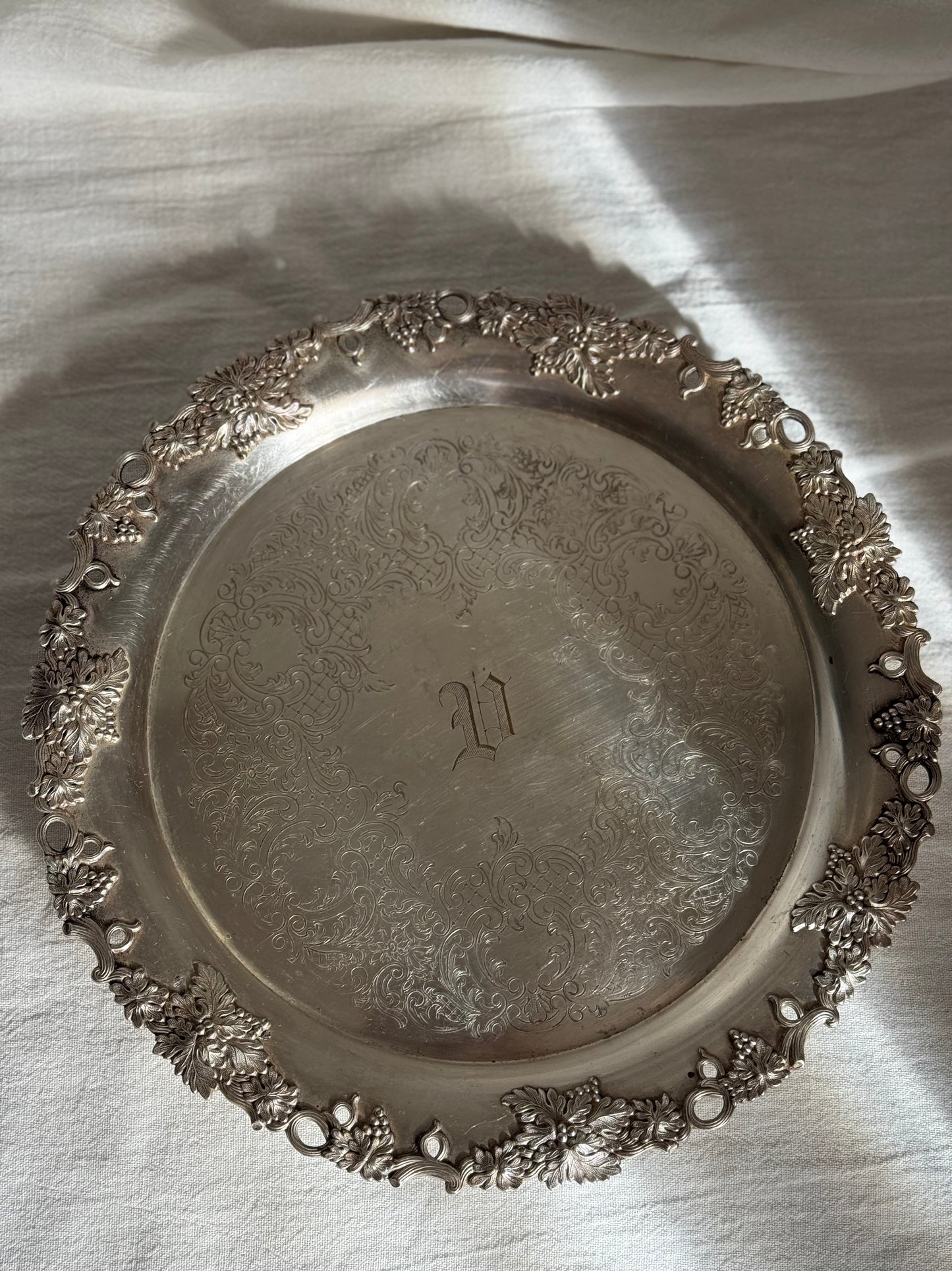 VINTAGE GORHAM SILVERPLATED SERVING TRAY