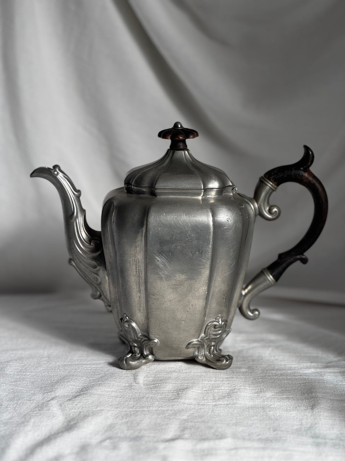 ANTIQUE VICTORIAN TEAPOT BY JAMES DIXON & SONS