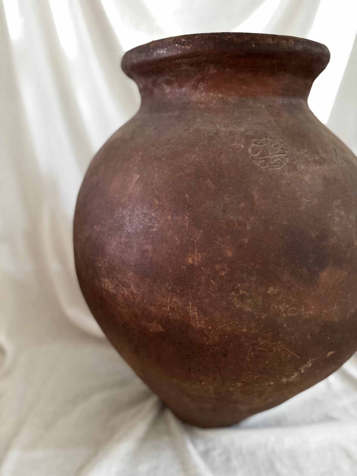 VINTAGE OLIVE JAR 23"H
