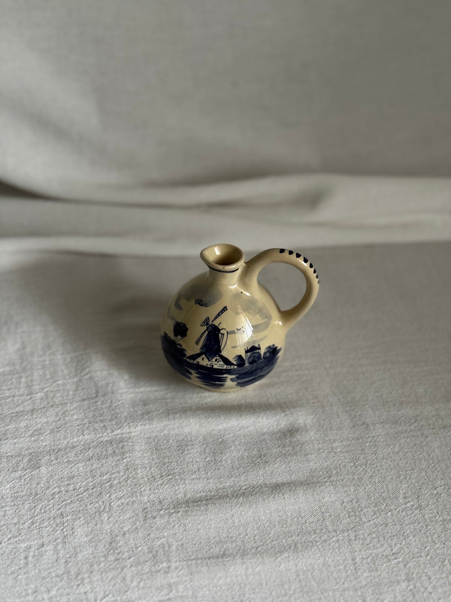 VINTAGE DELFT HOLLAND SMALL PITCHER