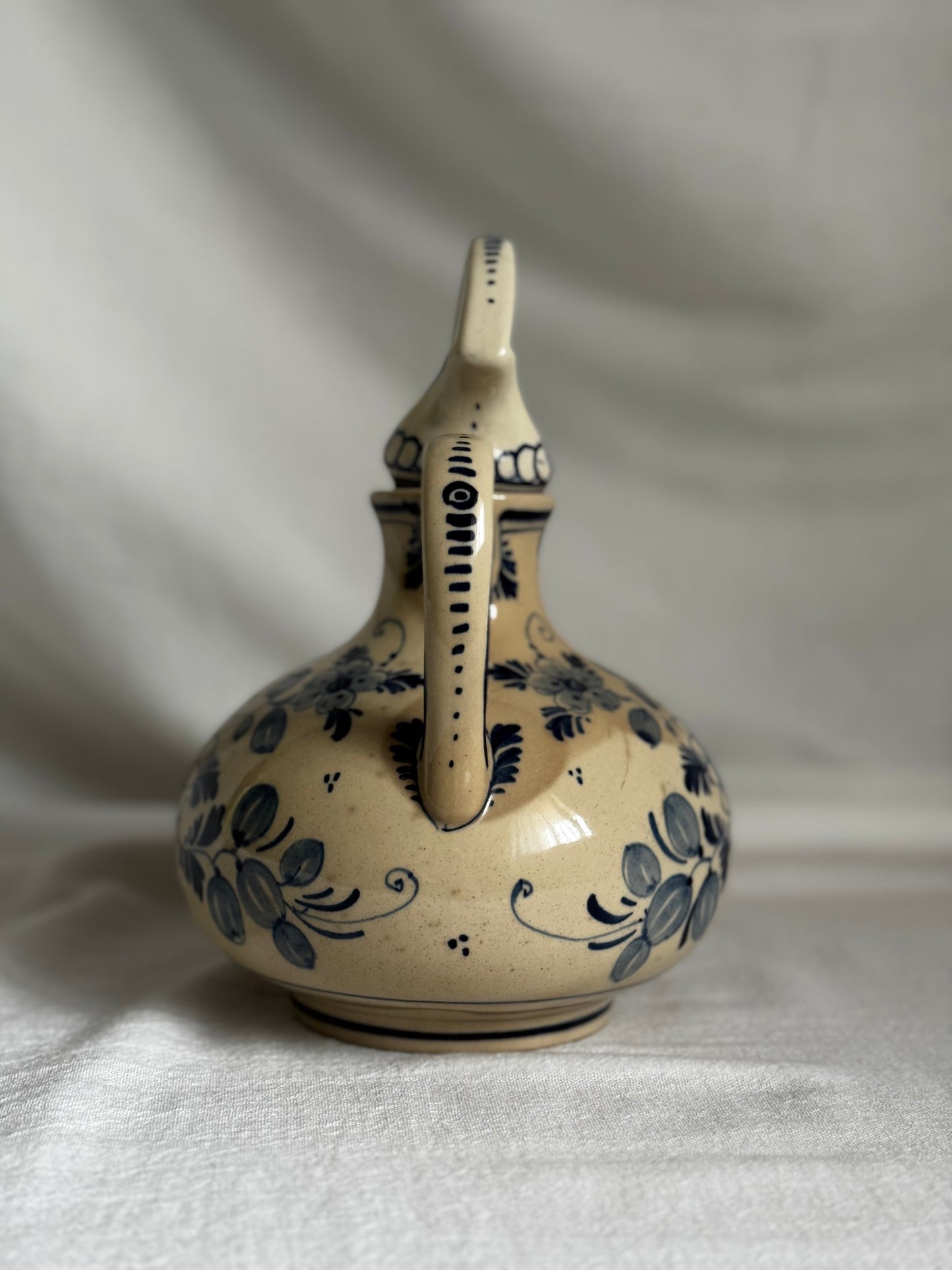 VINTAGE  BOLS DELFT HOLLAND DECANTER