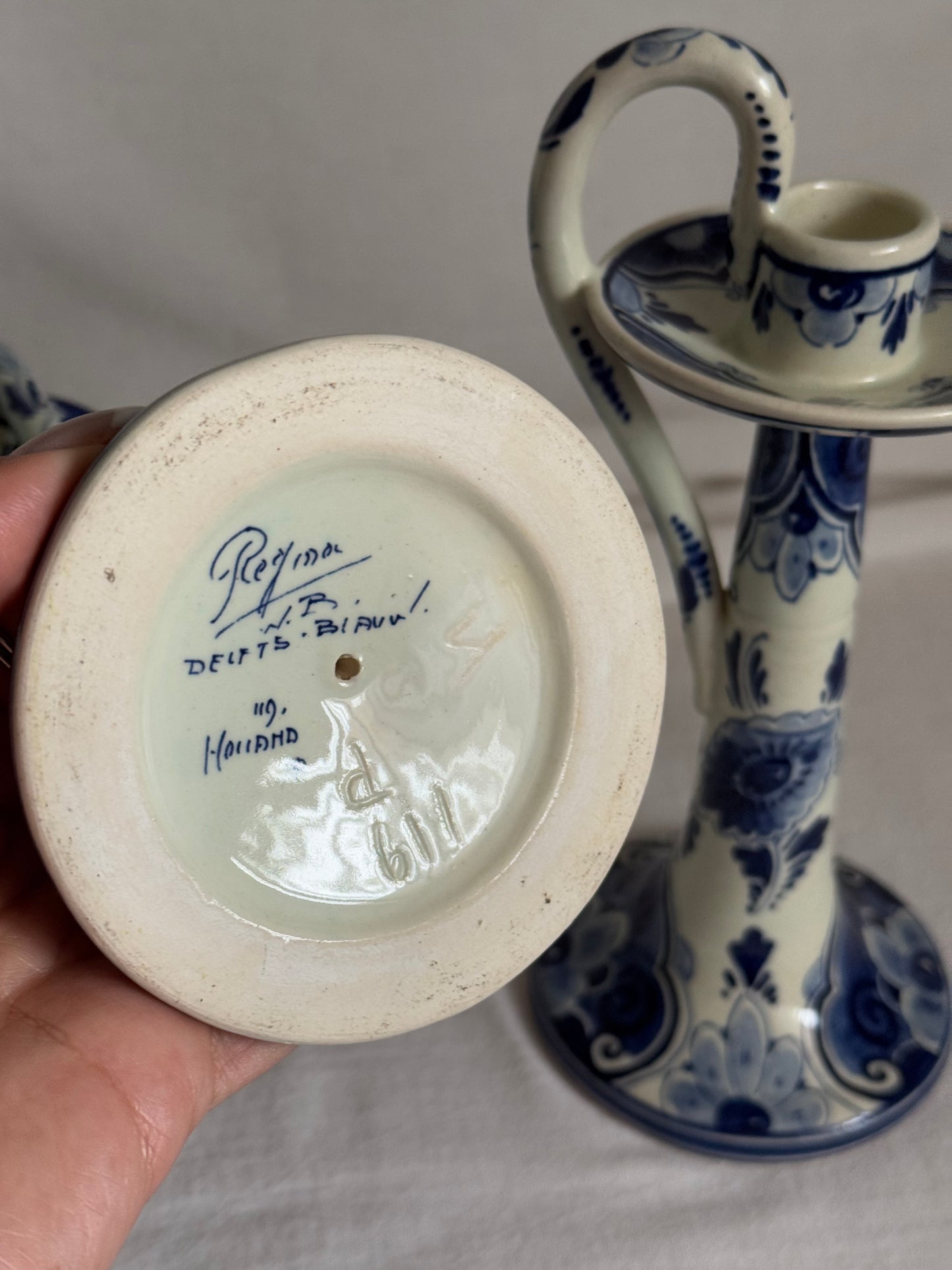 VINTAGE REGINA DELFT BLAUW CANDLESTICK PAIR