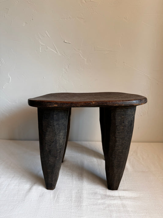 SMALL AFRICAN SENUFO STOOL No5