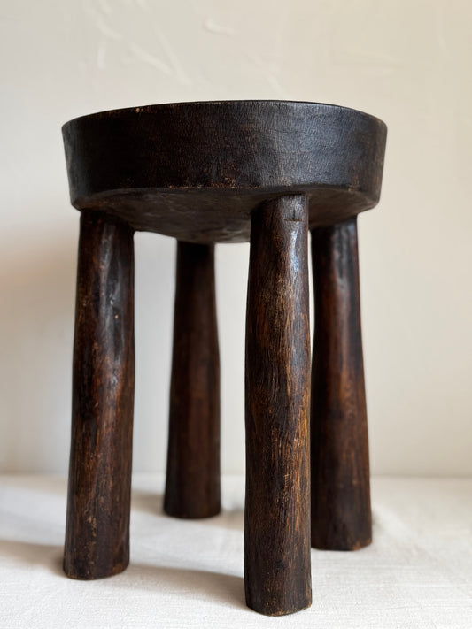 ROUND AFRICAN SENUFO STOOL No4