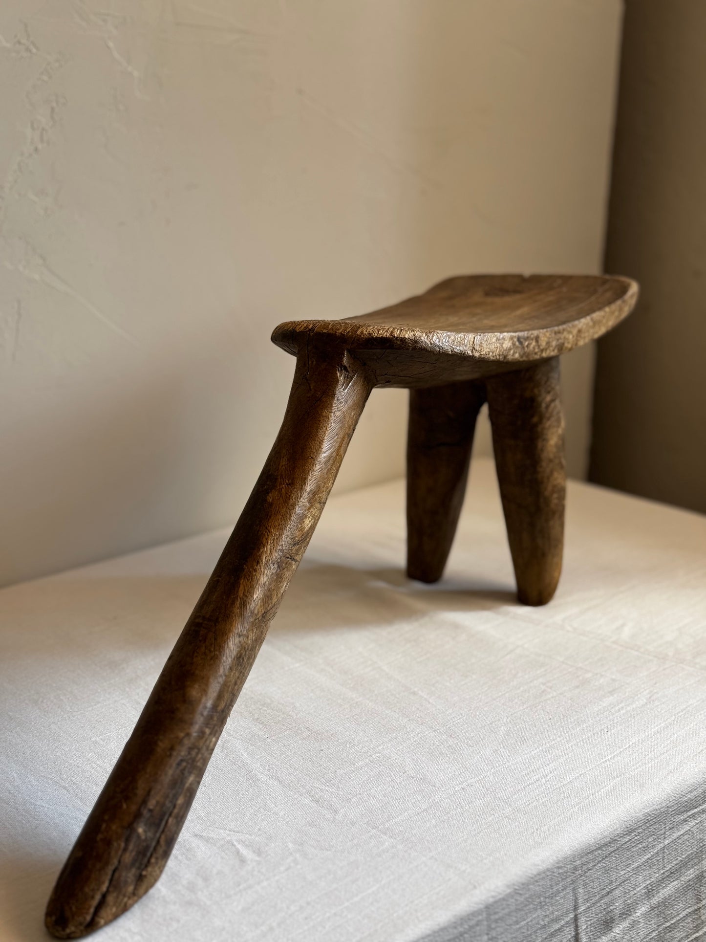 VINTAGE LARGE LOBI TRIPOD STOOL No4
