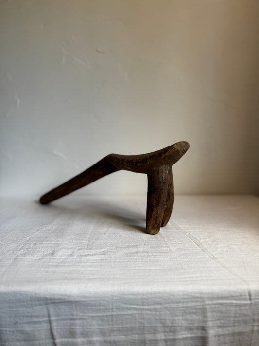 VINTAGE SMALL LOBI TRIPOD STOOL No1