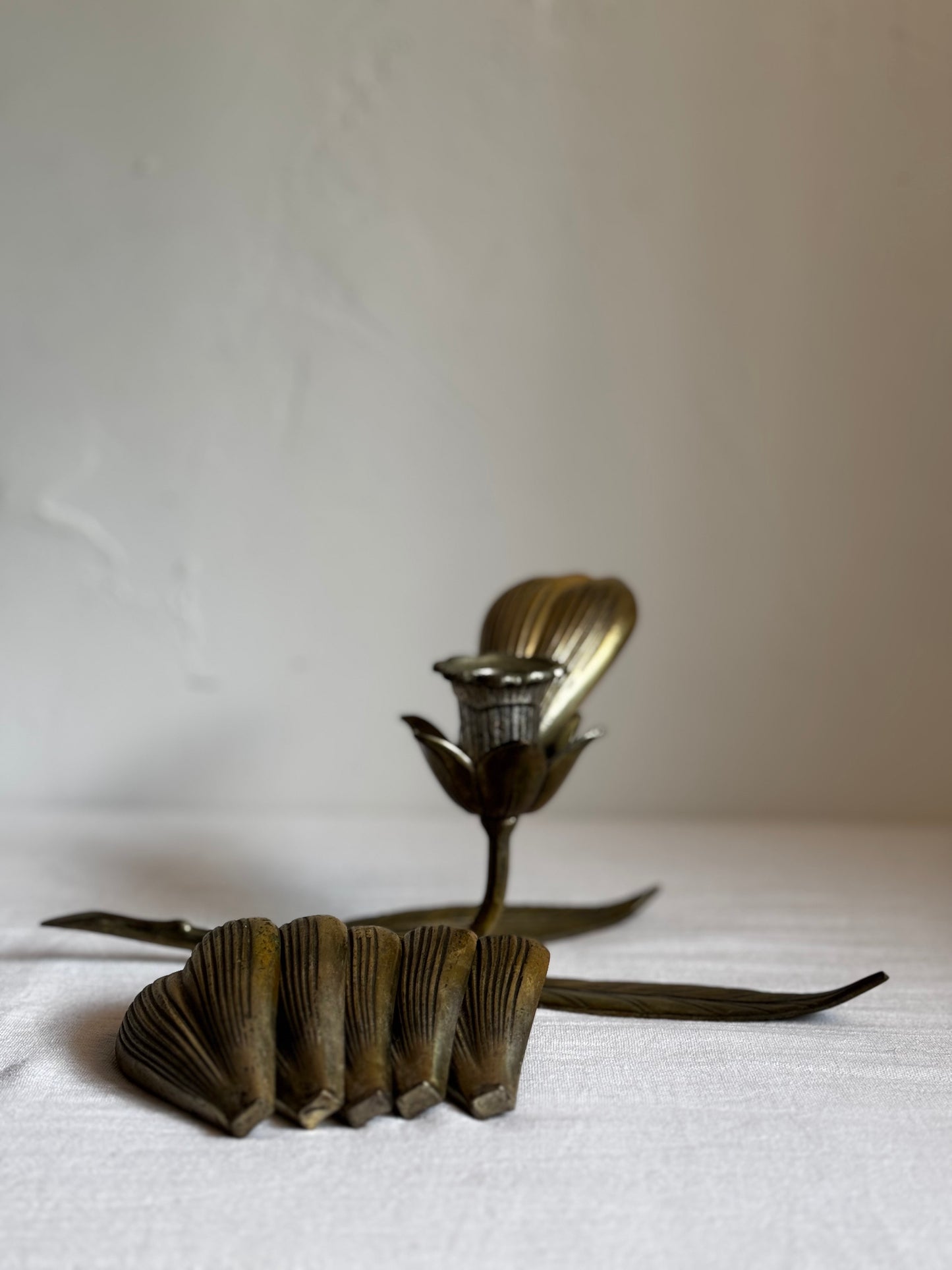 VINTAGE ITALIAN BRASS LOTUS FLOWER CANDLE HOLDER