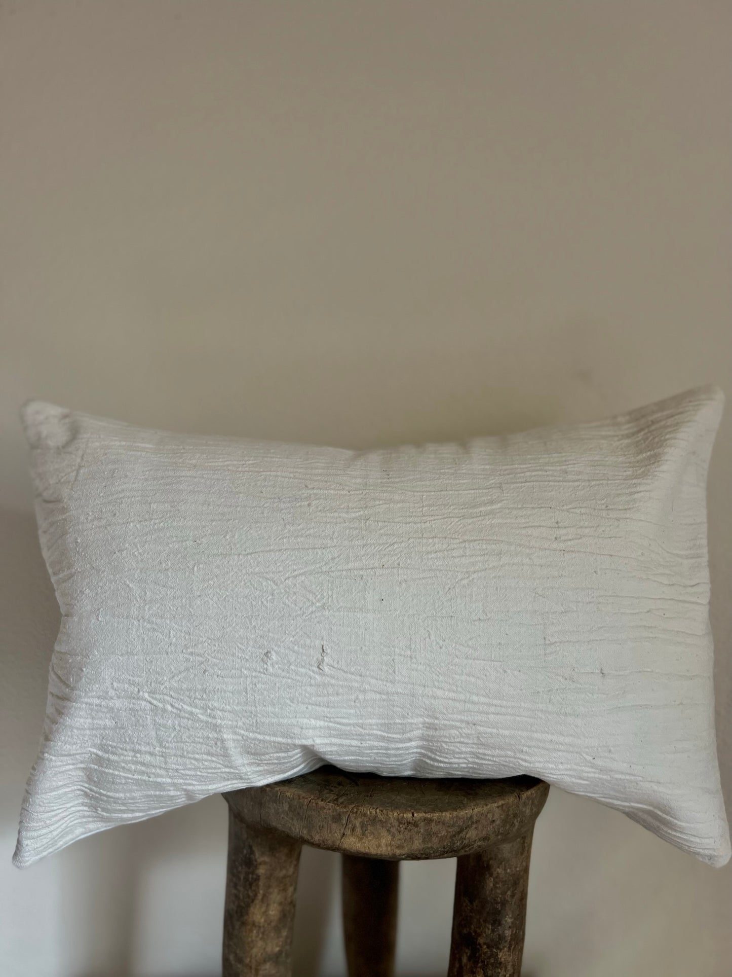 MONIK VINTAGE PILLOW COVER 12x17