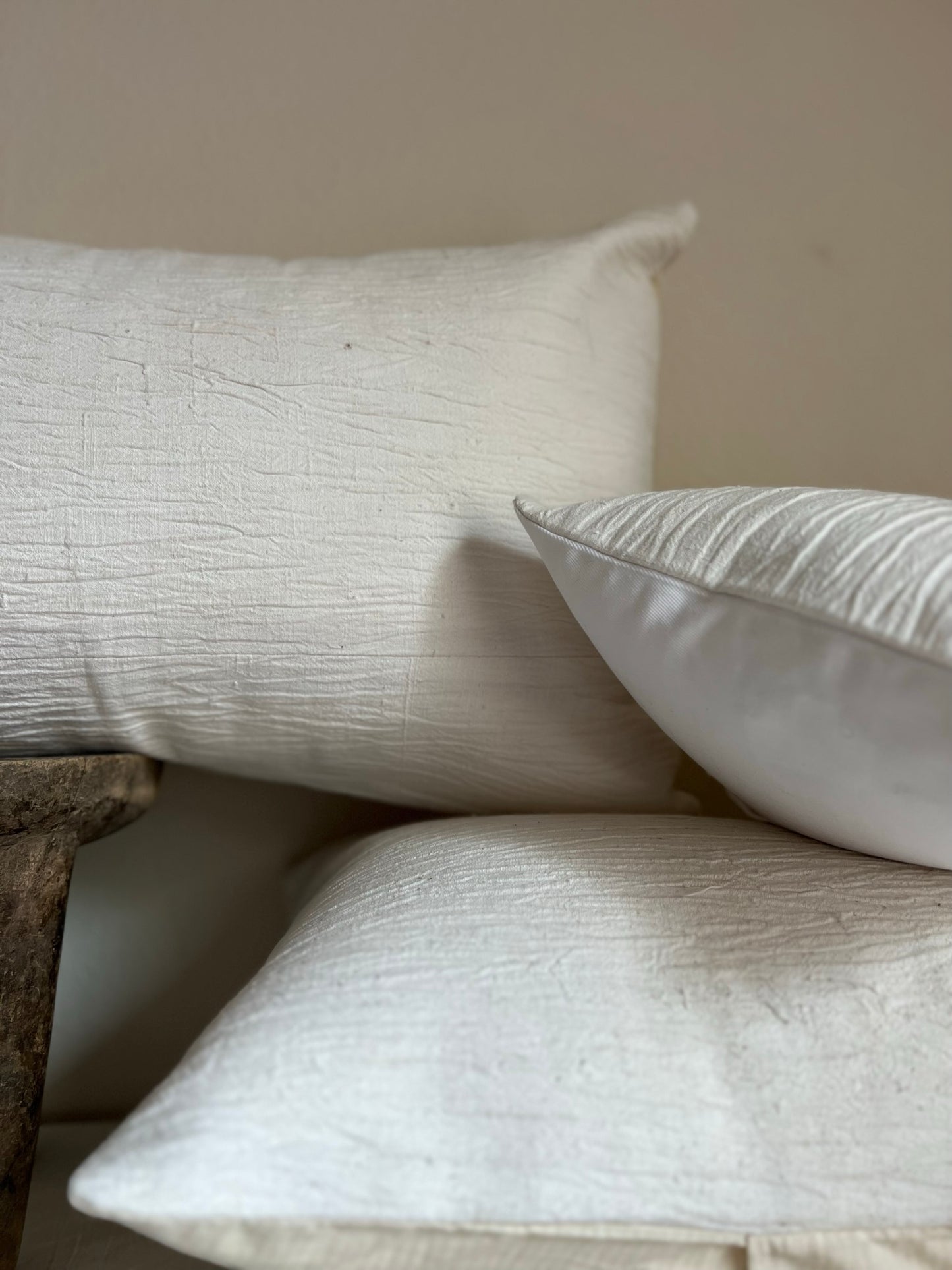 MONIK VINTAGE PILLOW COVER 12x17