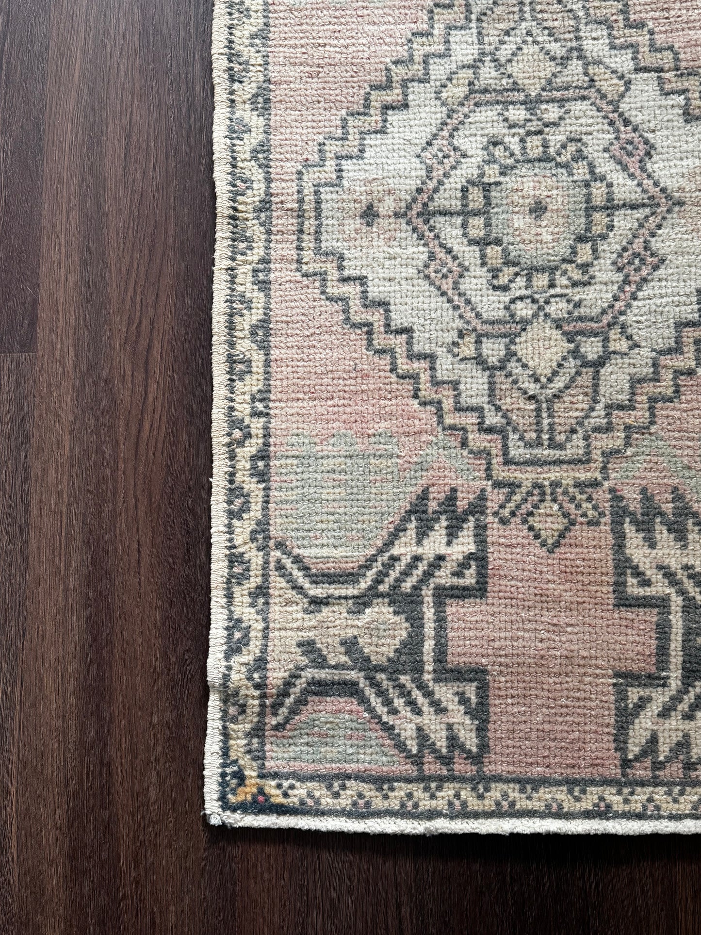 VINTAGE TURKISH MINI RUG - 2x3 WOOL AREA RUG No2