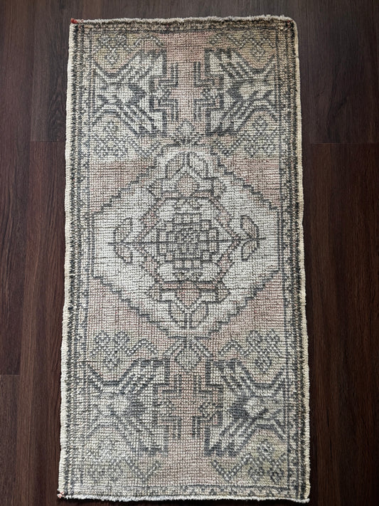 VINTAGE TURKISH MINI RUG - 2x3 WOOL AREA RUG No3