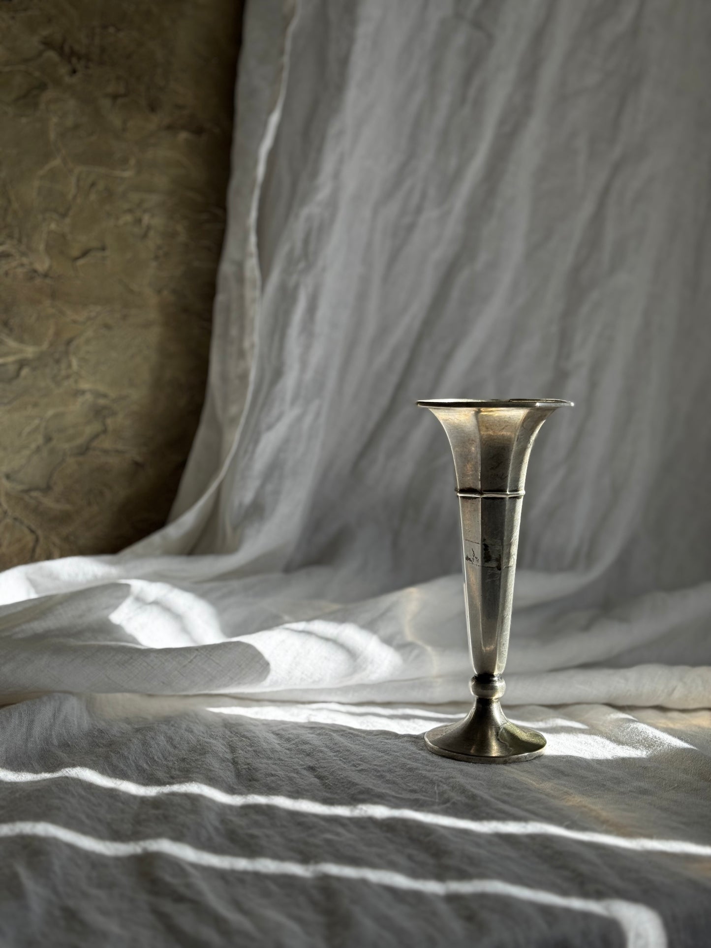 VINTAGE BRITISH TRUMPET VASE